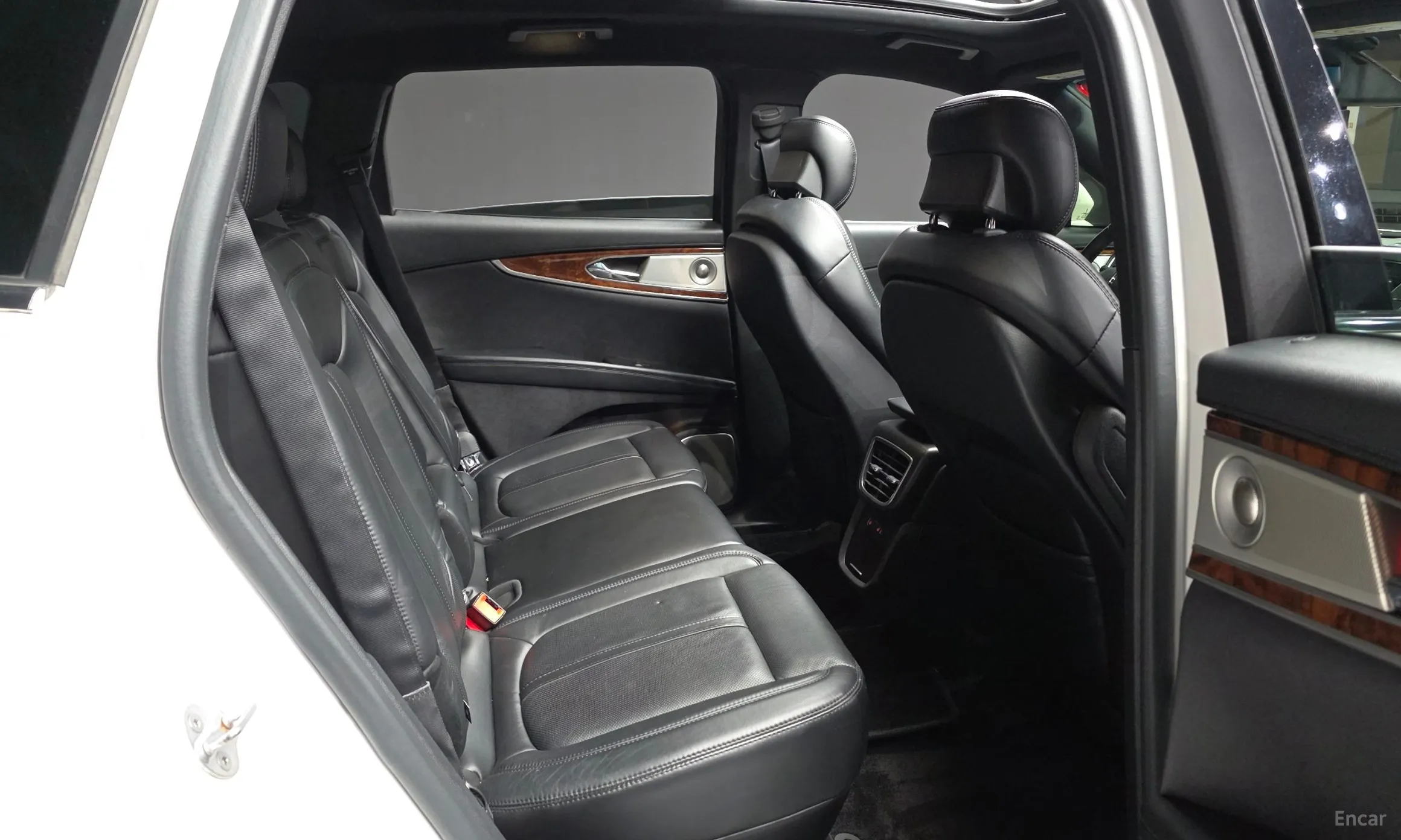 Lincoln MKX 2nd Generation превью 12