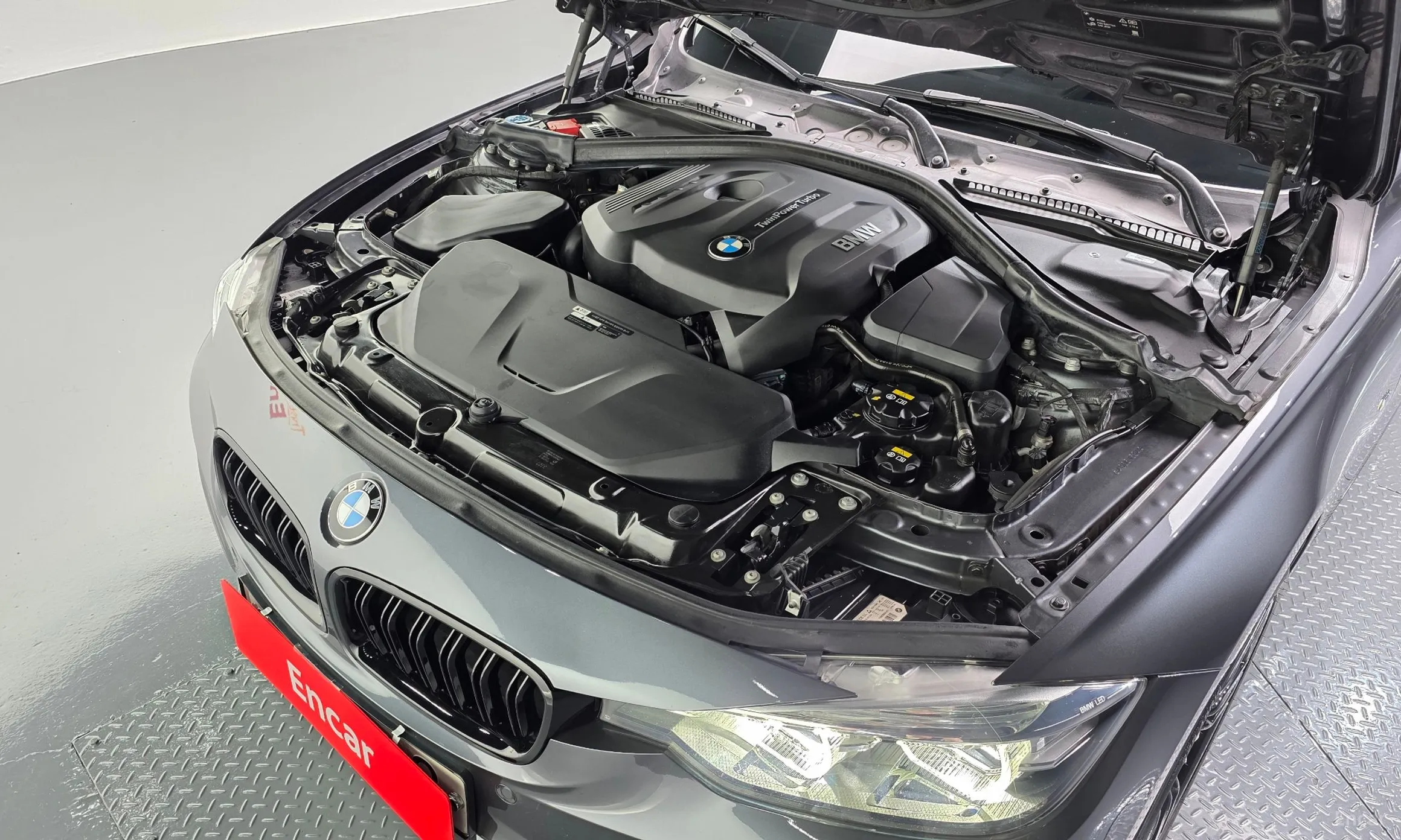 BMW 3 Series (F30) превью 6