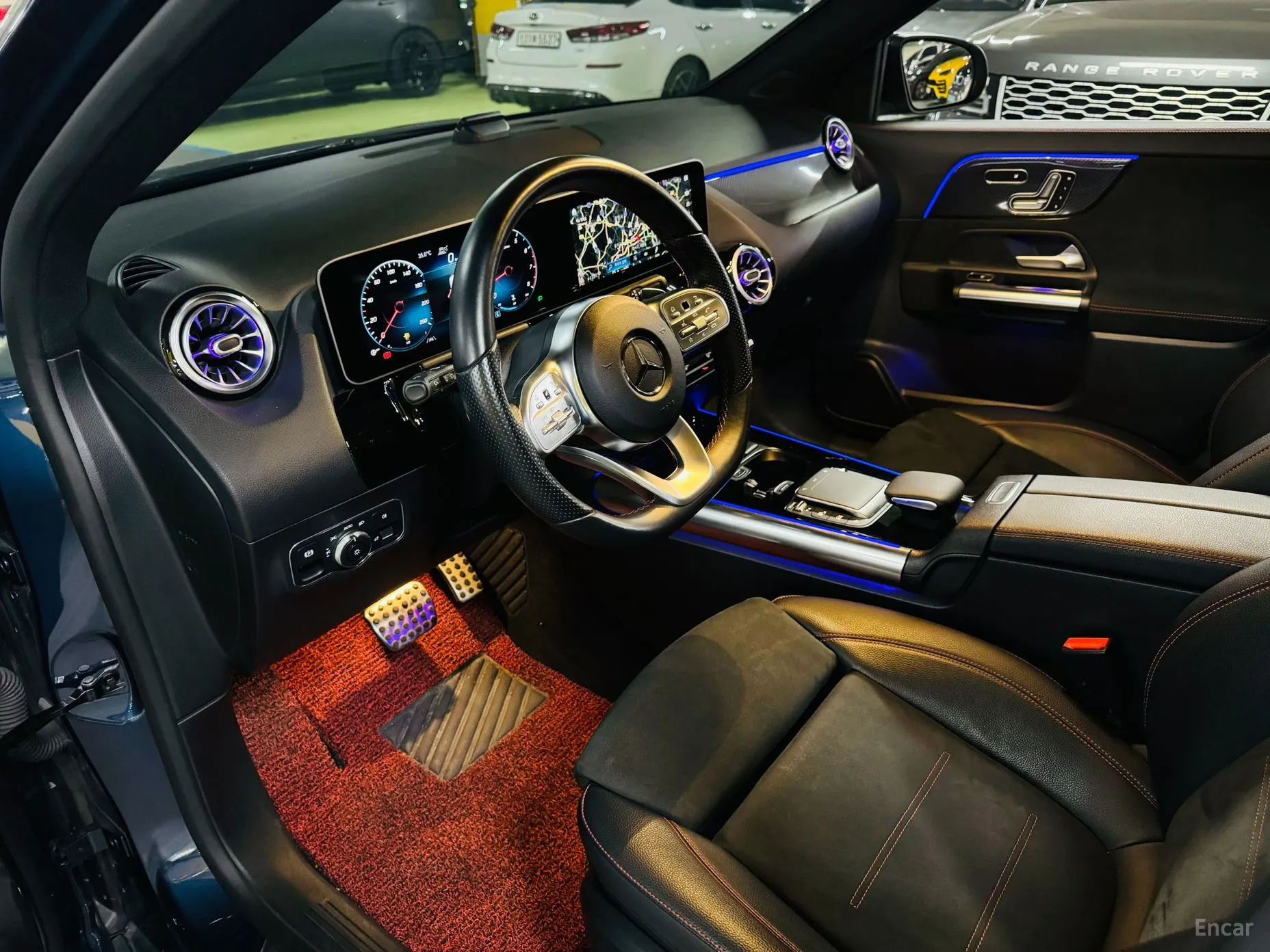 Mercedes Benz GLA-Class H247 превью 11