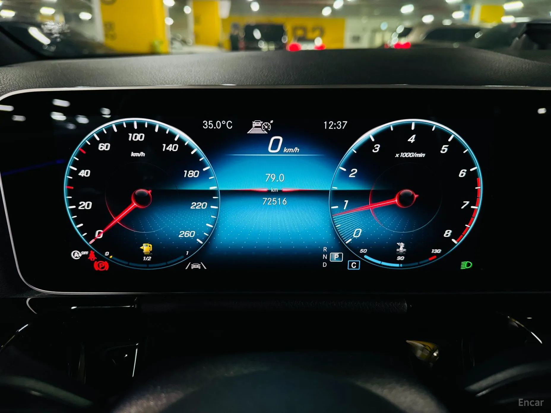 Mercedes Benz GLA-Class H247 превью 7