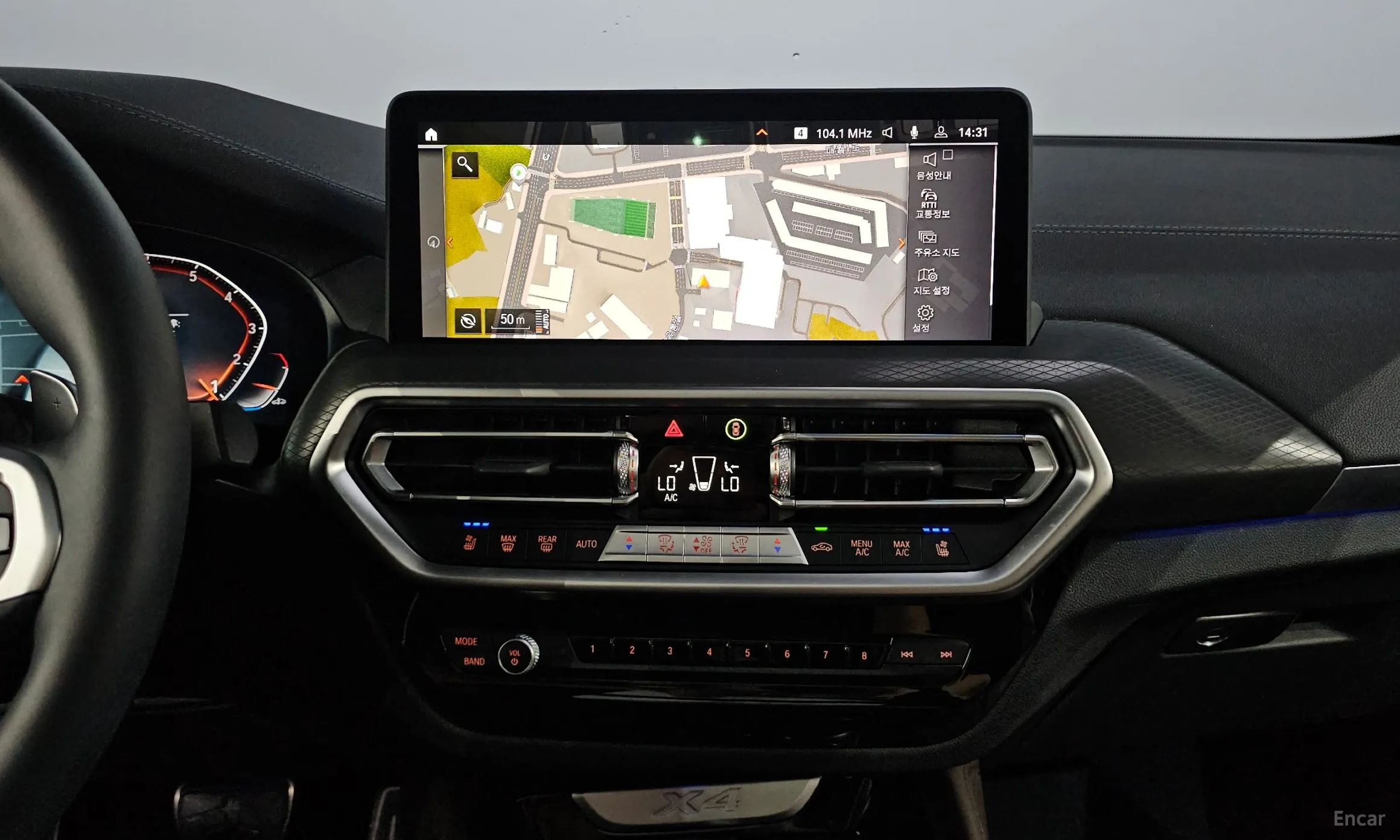 BMW X4 (G02) превью 12