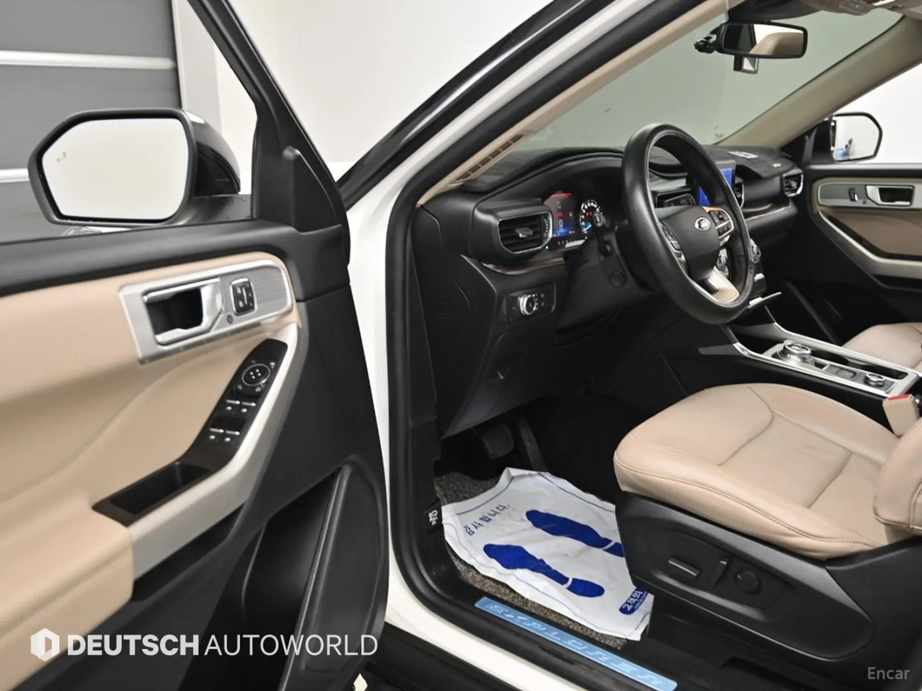 Ford Explorer 6th Generation превью 10
