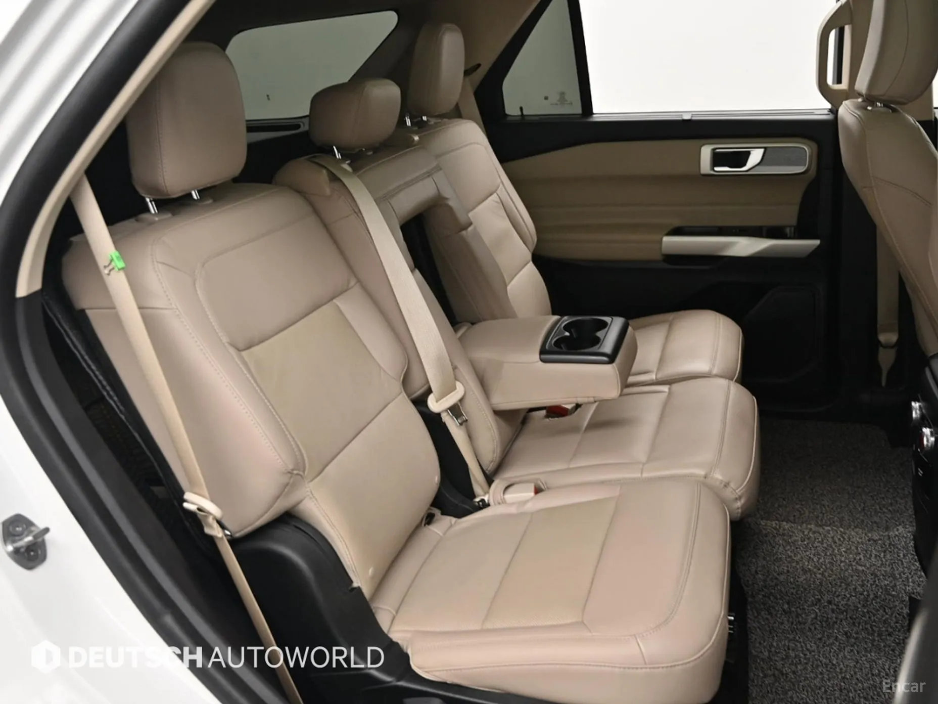 Ford Explorer 6th Generation превью 12