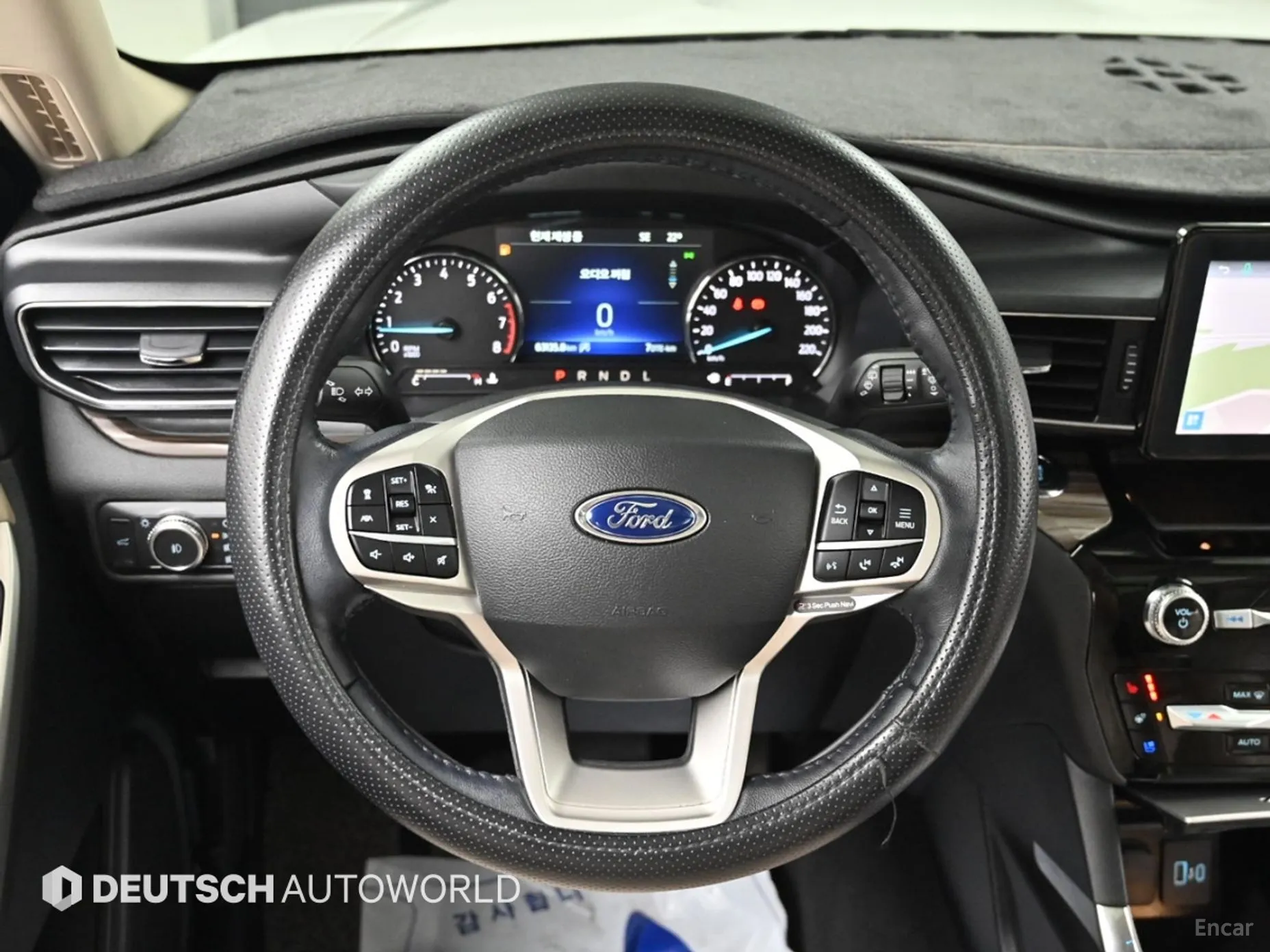 Ford Explorer 6th Generation превью 13