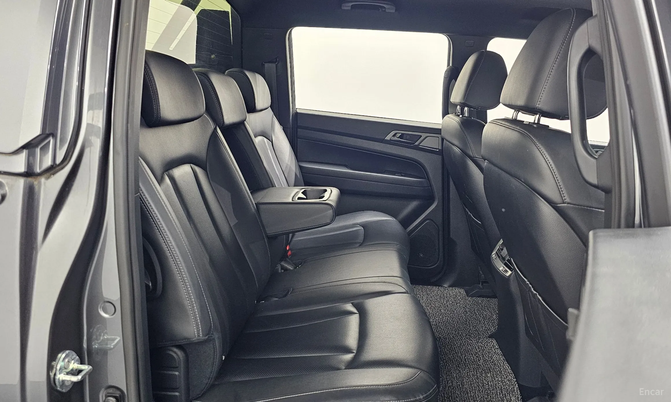 KG Mobility (SsangYong) Rexton Sports Khan превью 12