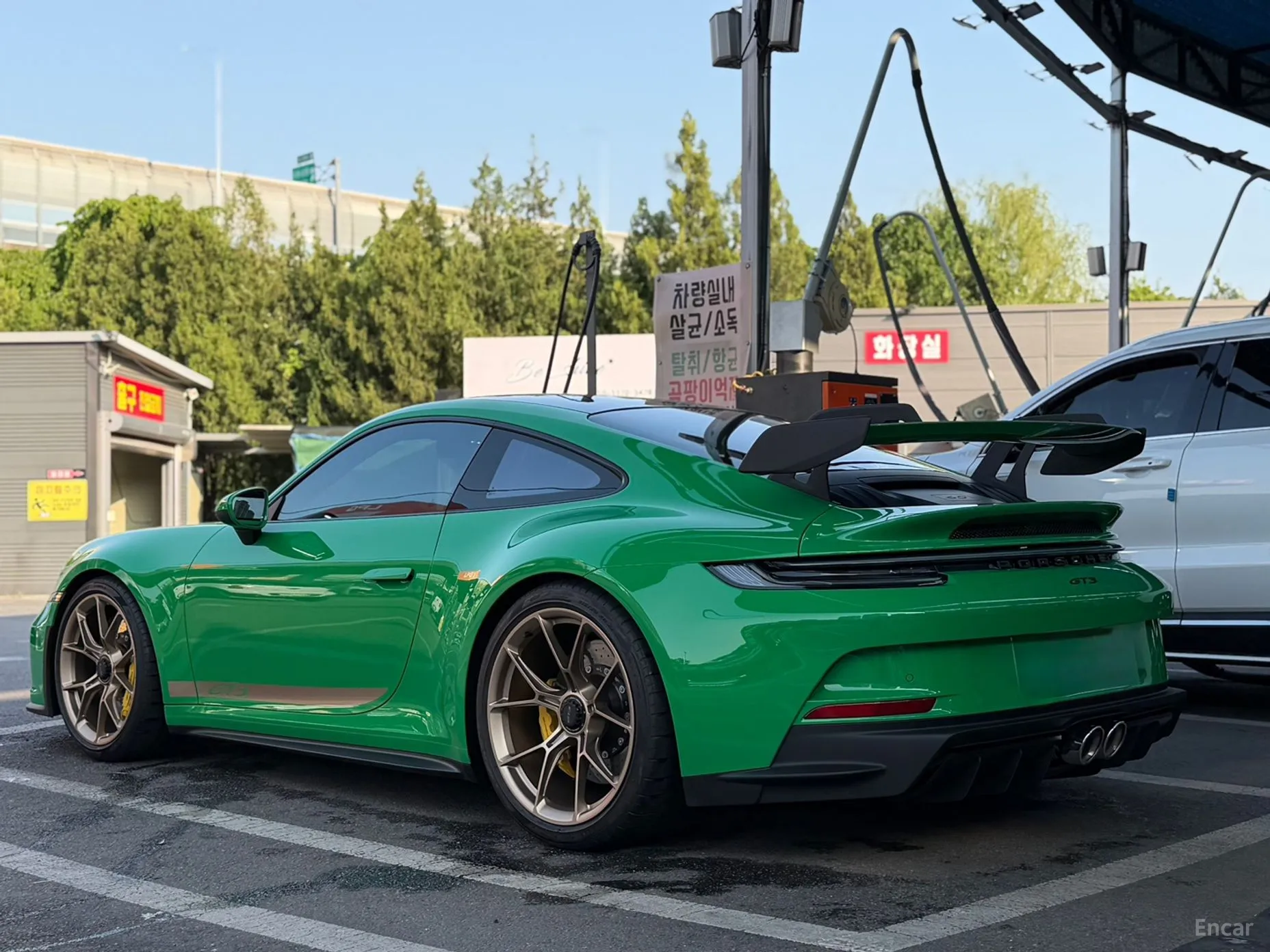 Porsche 911 (992) превью 3