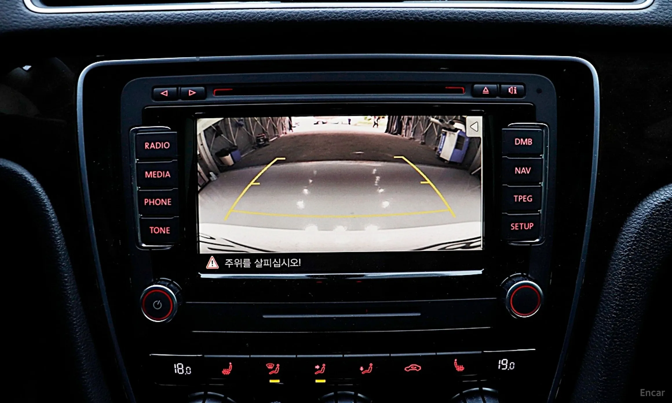 Volkswagen The New Passat превью 8