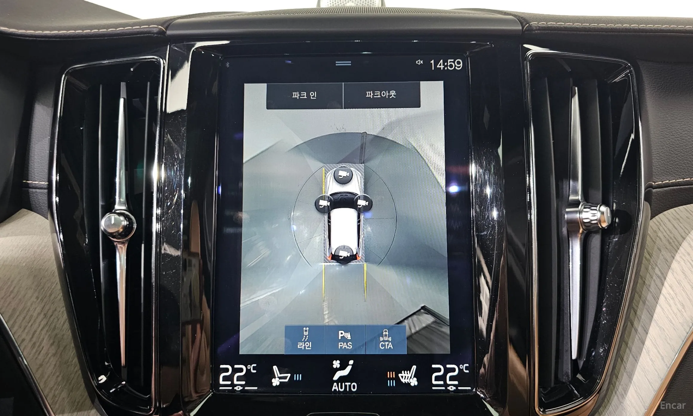 Volvo XC60 Gen 2 превью 12