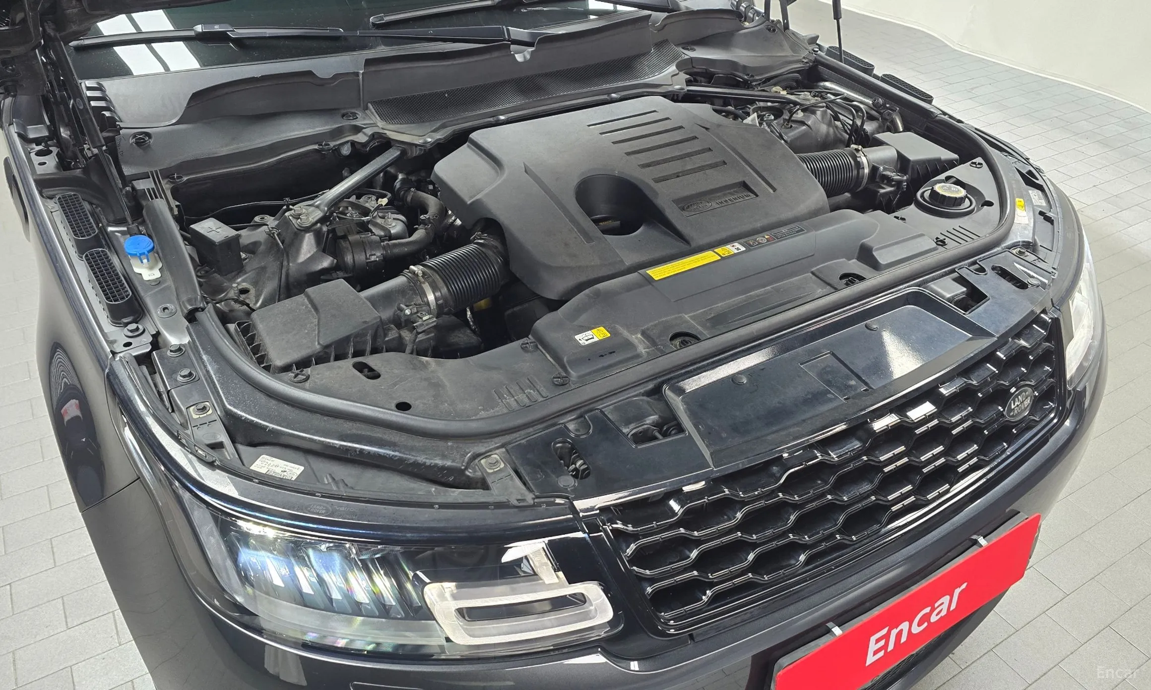 Land Rover Range Rover Sport 2nd Generation превью 6