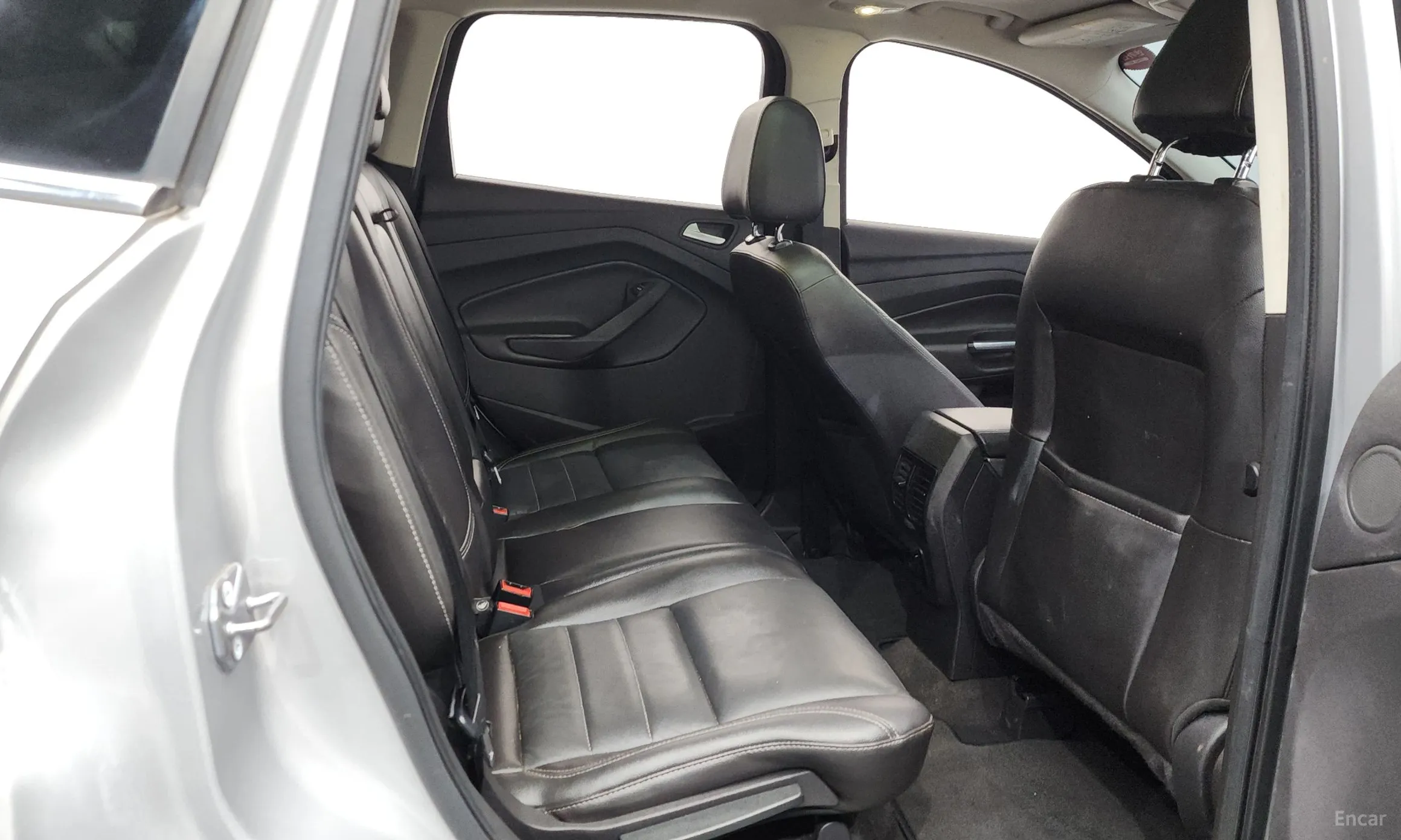 Ford Escape превью 18