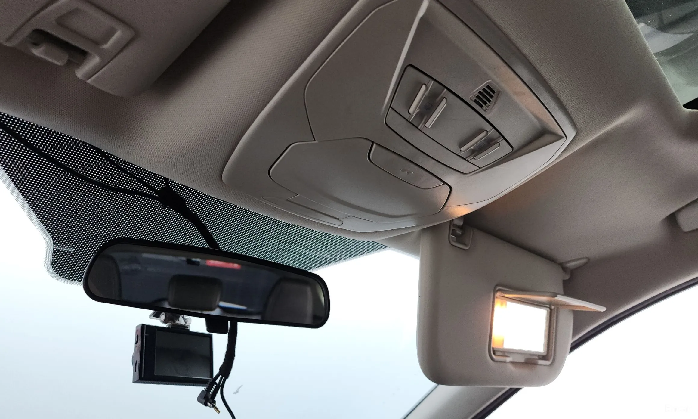 Ford Escape превью 19