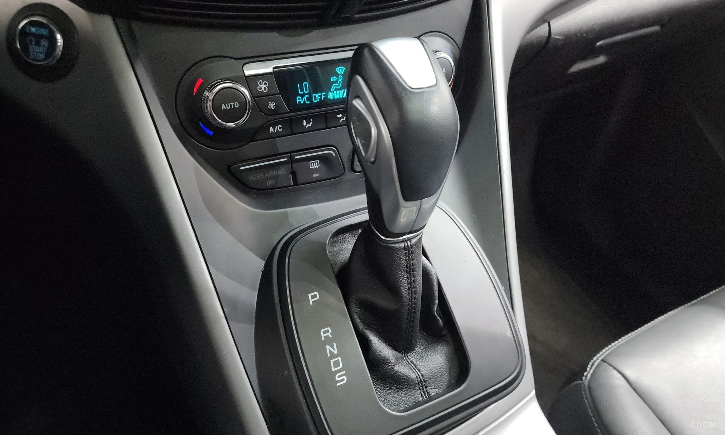 Ford Escape превью 9