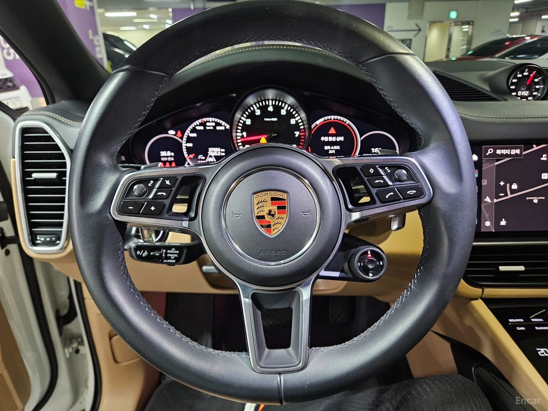 Porsche Cayenne (PO536) превью 8