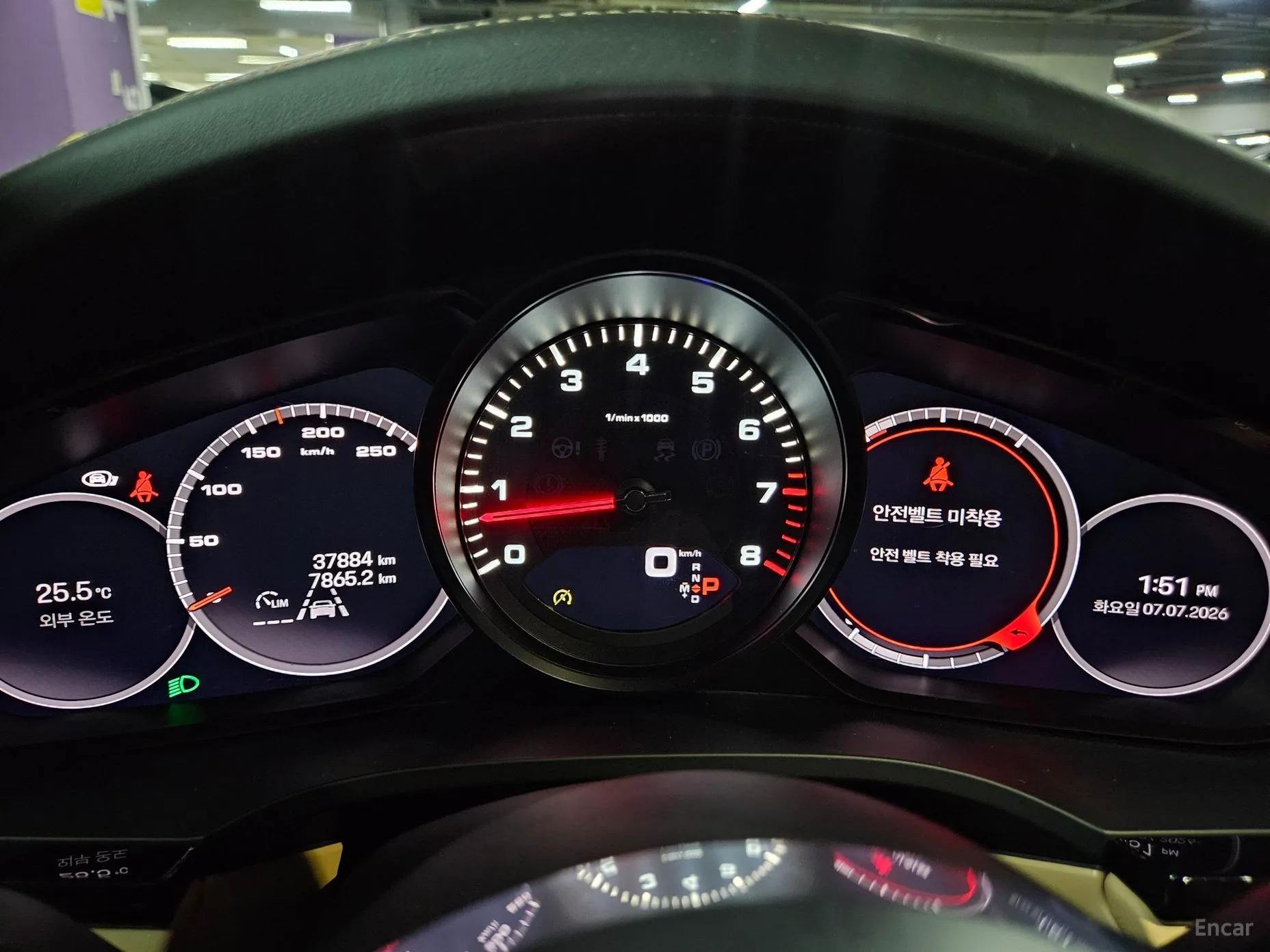 Porsche Cayenne (PO536) превью 9