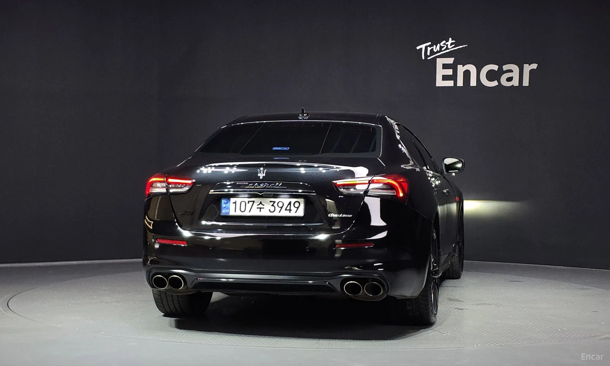 Maserati Ghibli превью 4