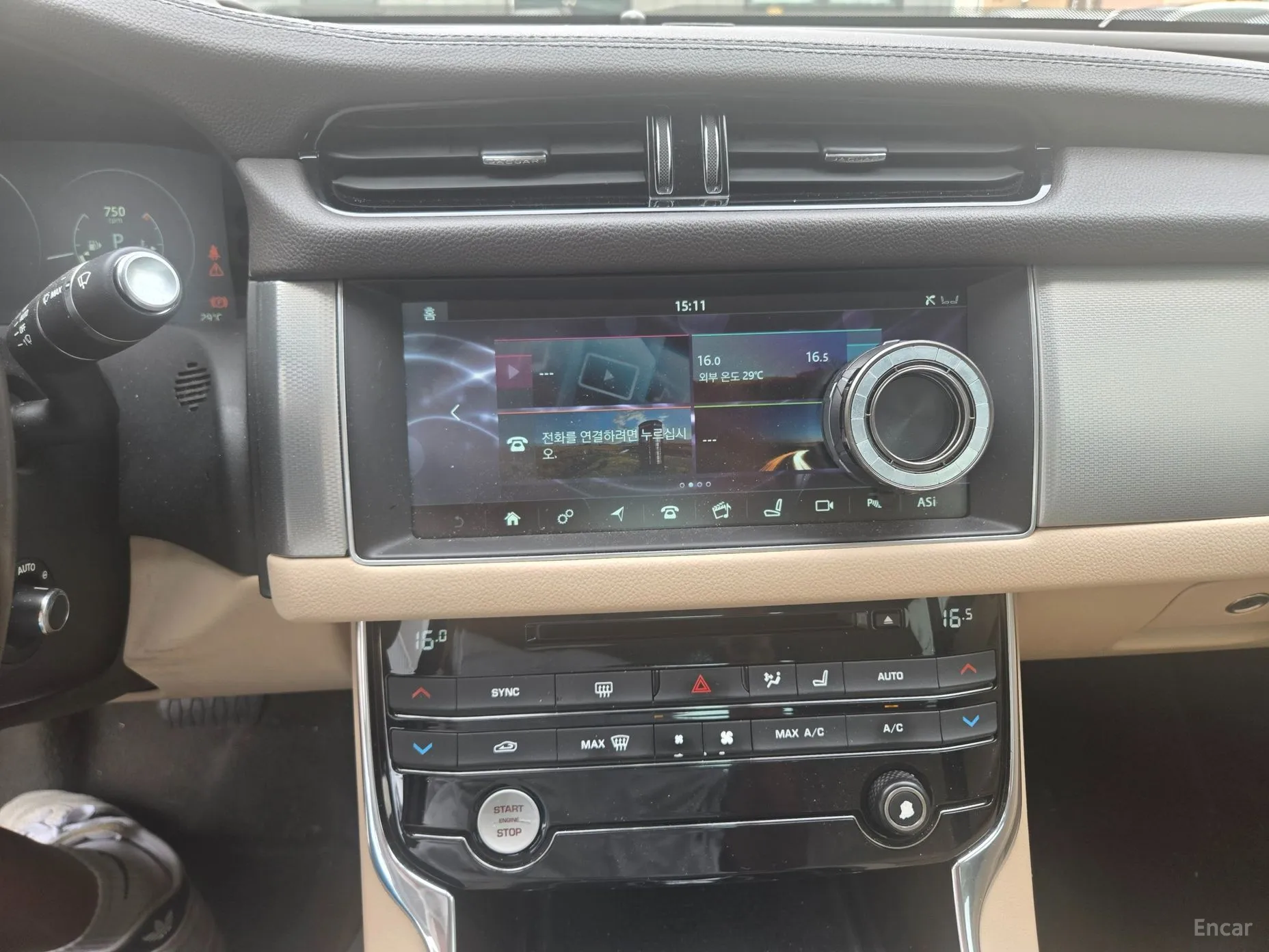 Jaguar XF (x260) превью 13