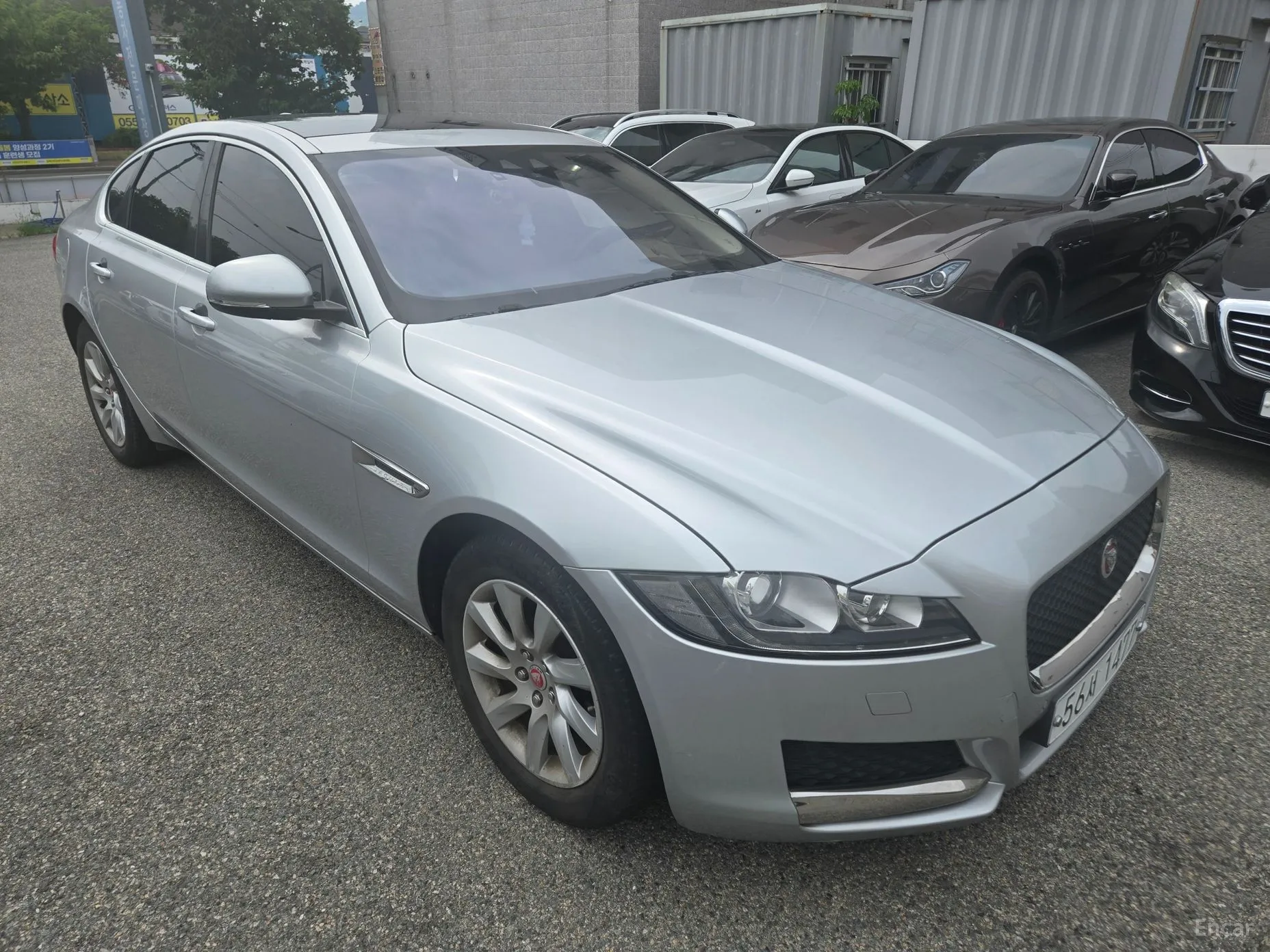 Jaguar XF (x260) превью 3