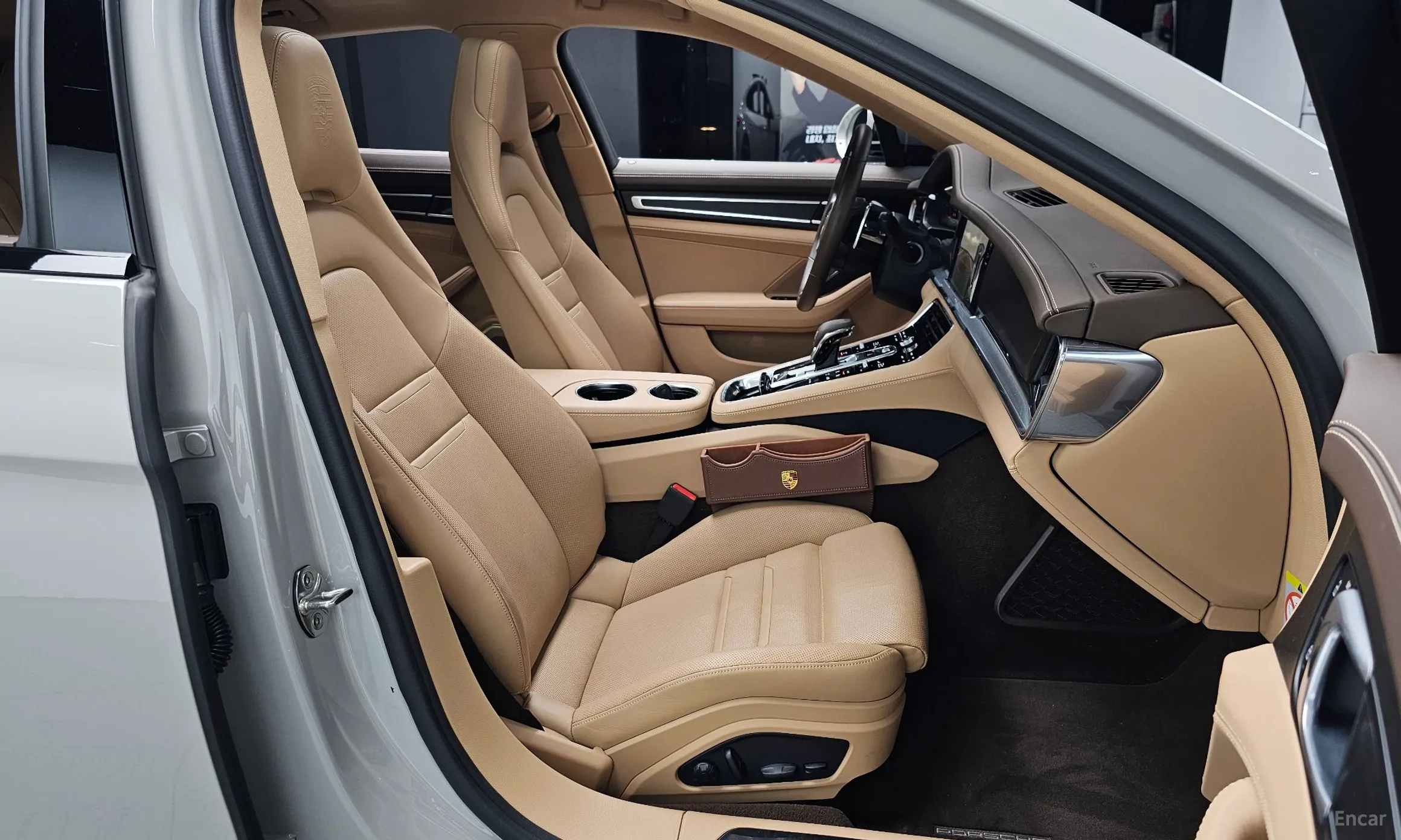 Porsche Panamera (971) превью 11