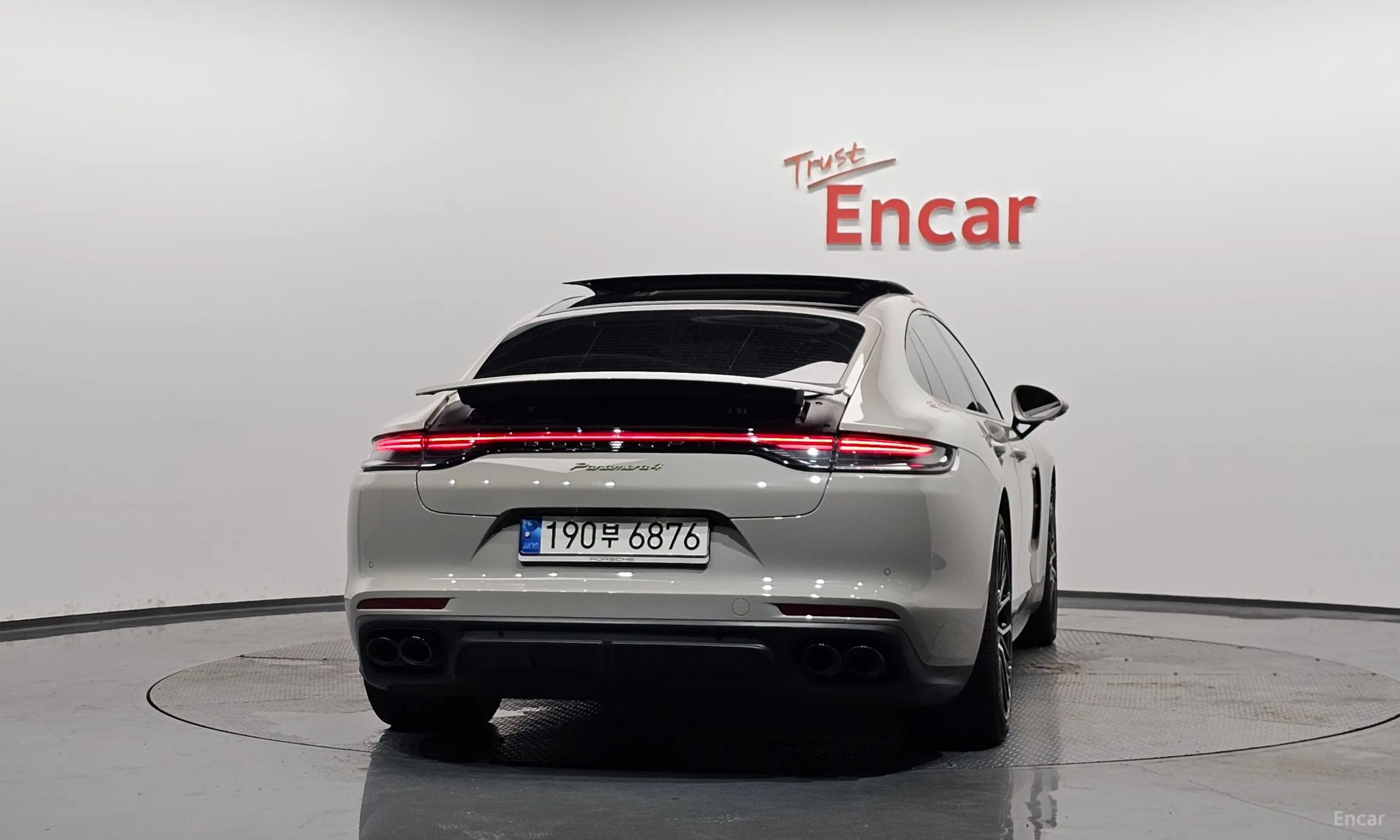 Porsche Panamera (971) превью 4