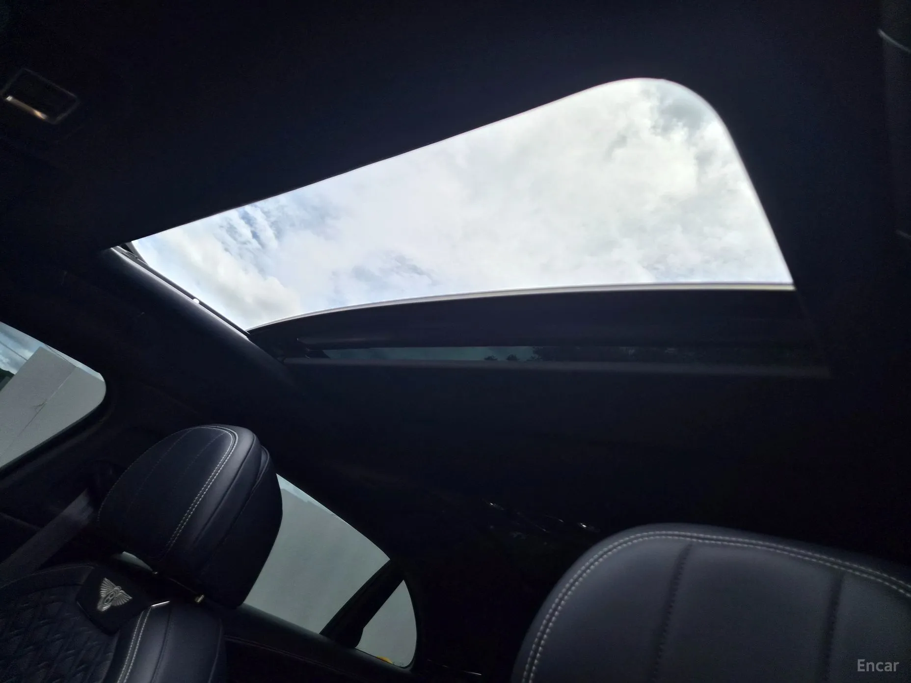 Bentley Flying Spur 3rd Generation превью 19