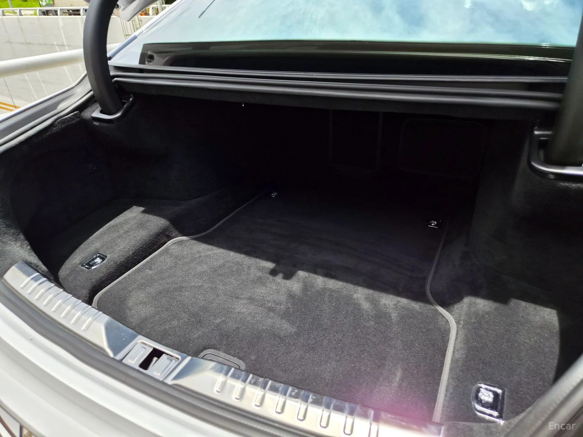Bentley Flying Spur 3rd Generation превью 20
