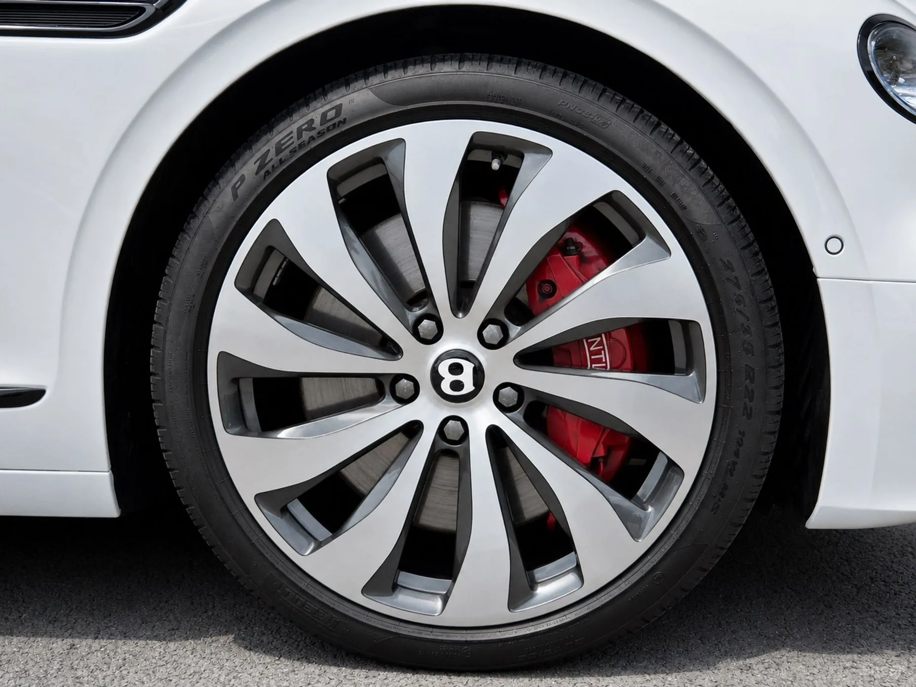 Bentley Flying Spur 3rd Generation превью 5