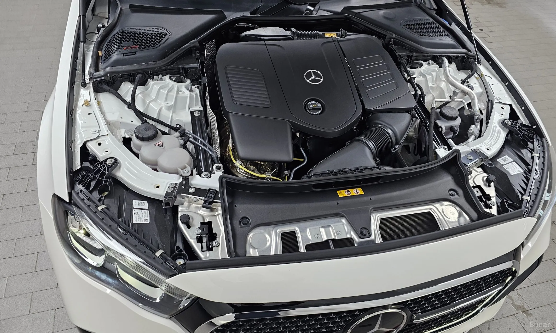 Mercedes Benz E-Class W214 превью 6