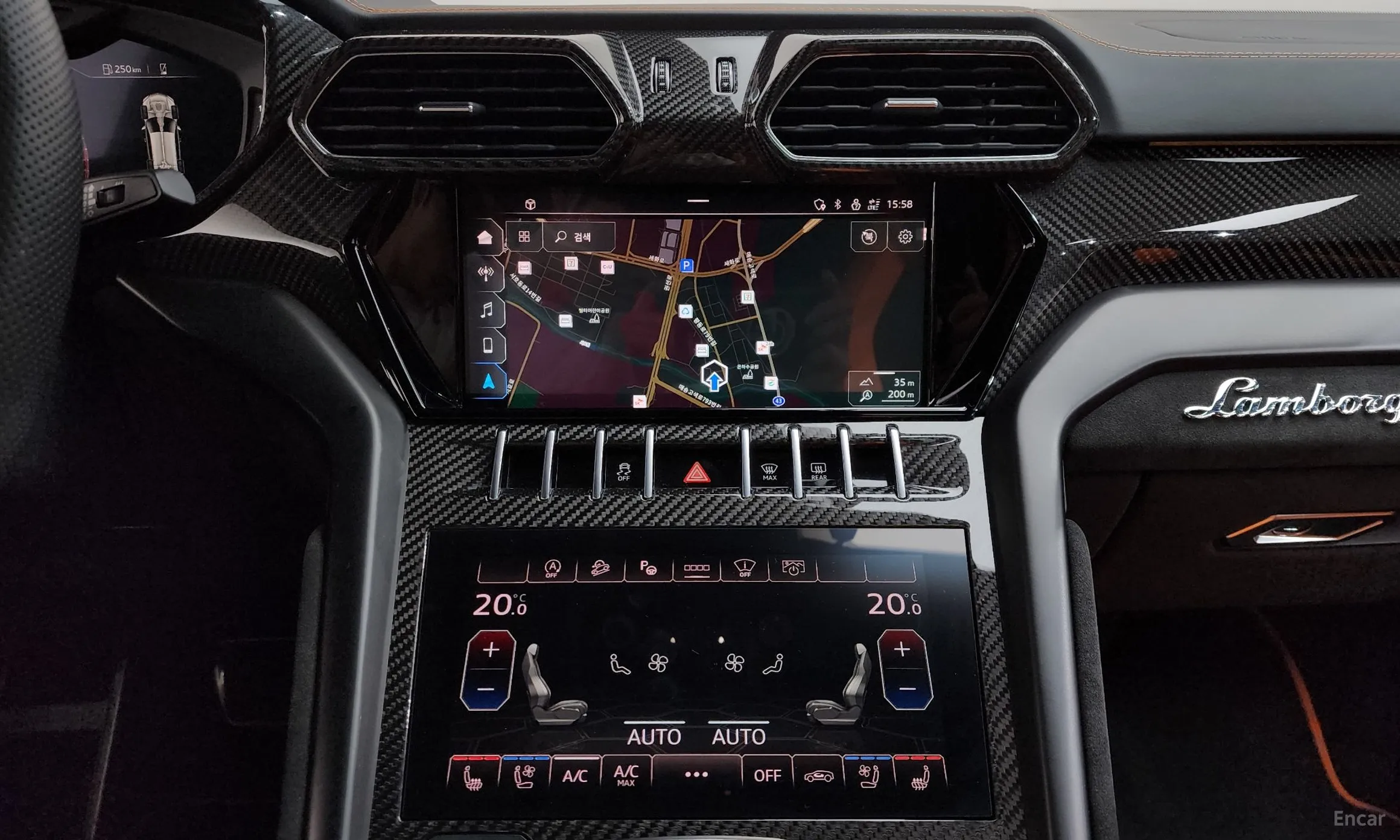 Lamborghini Urus превью 13