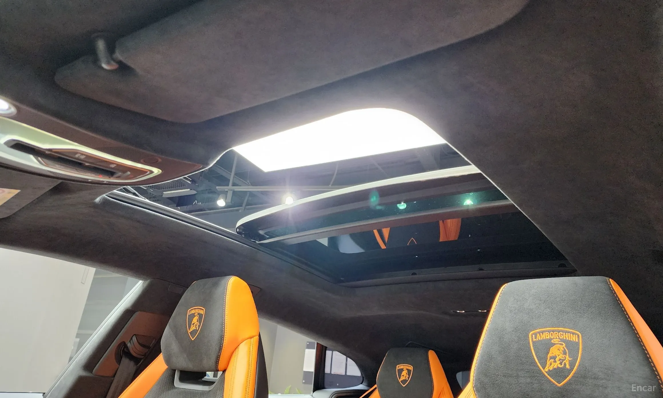 Lamborghini Urus превью 18
