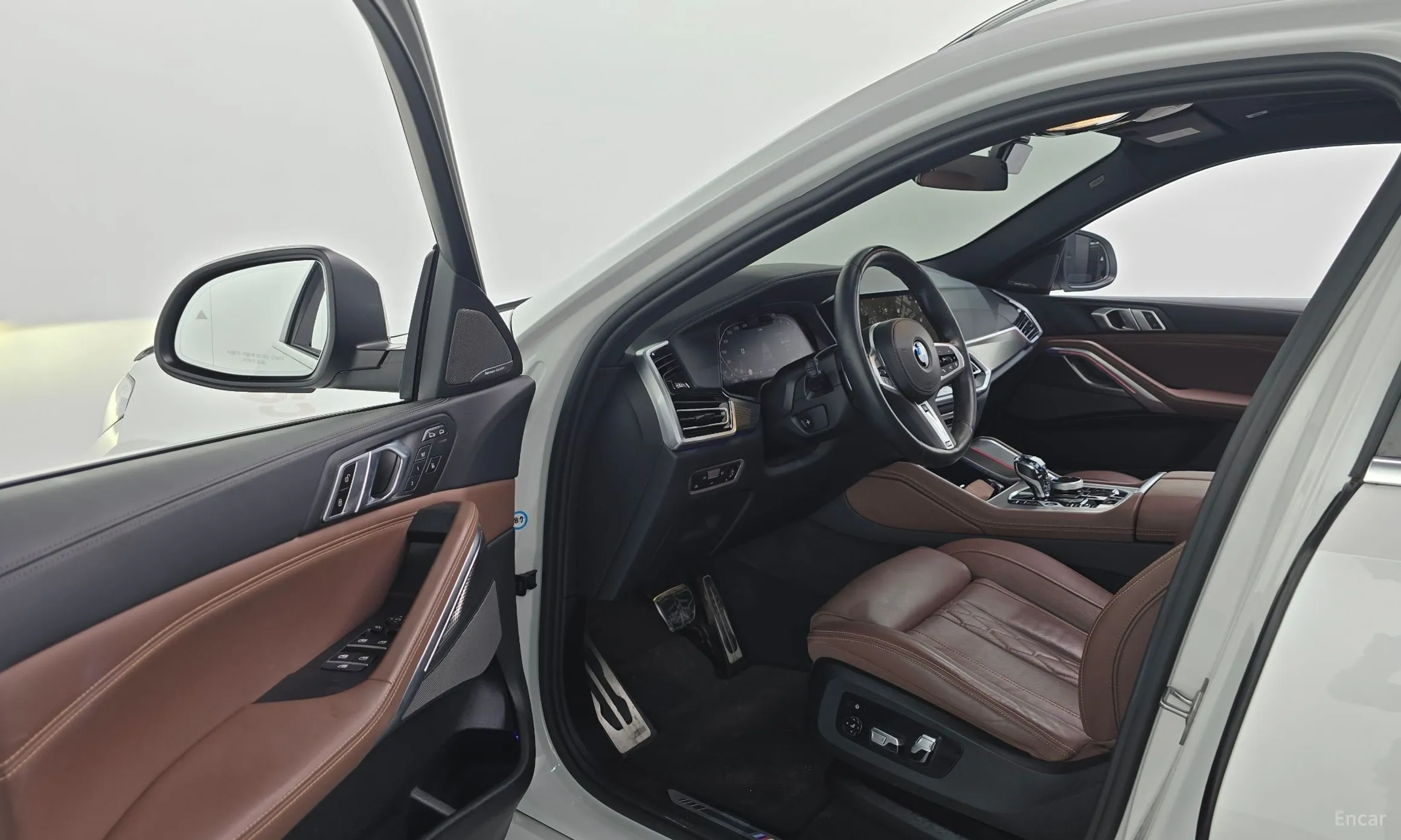 BMW X6 (G06) превью 10