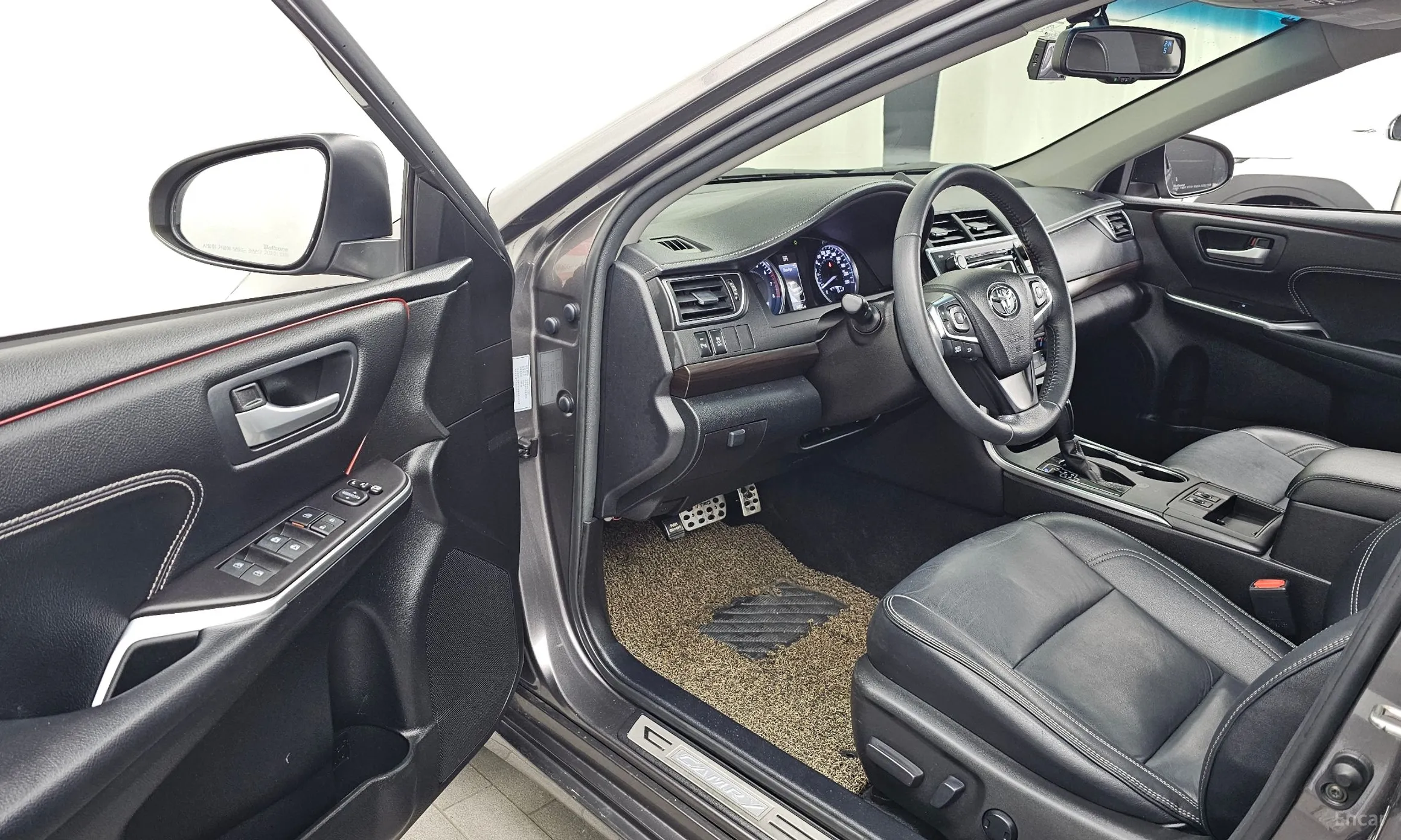 Toyota New Camry превью 10