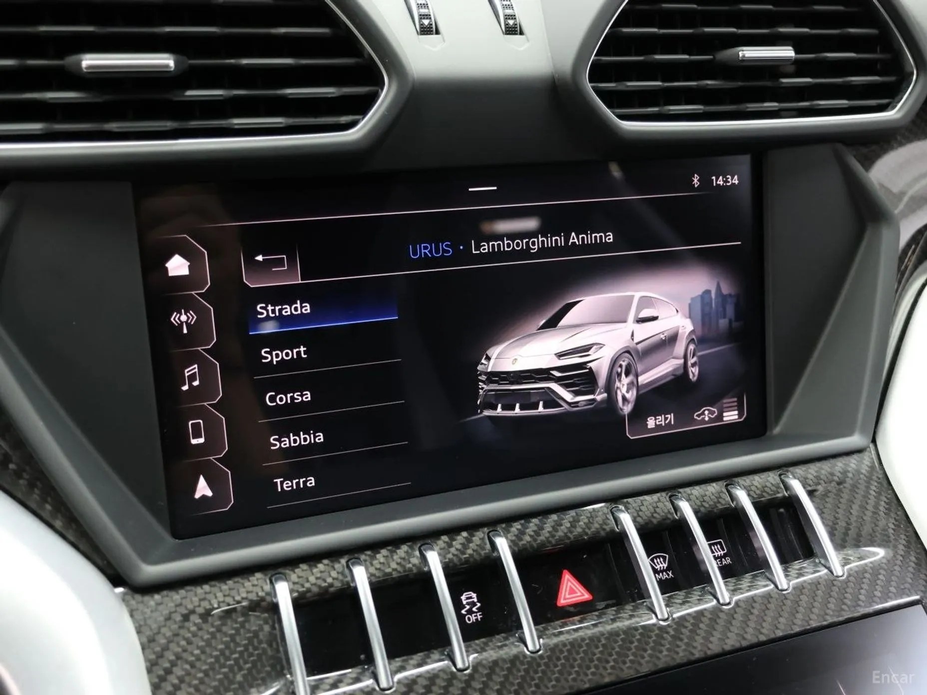 Lamborghini Urus превью 15