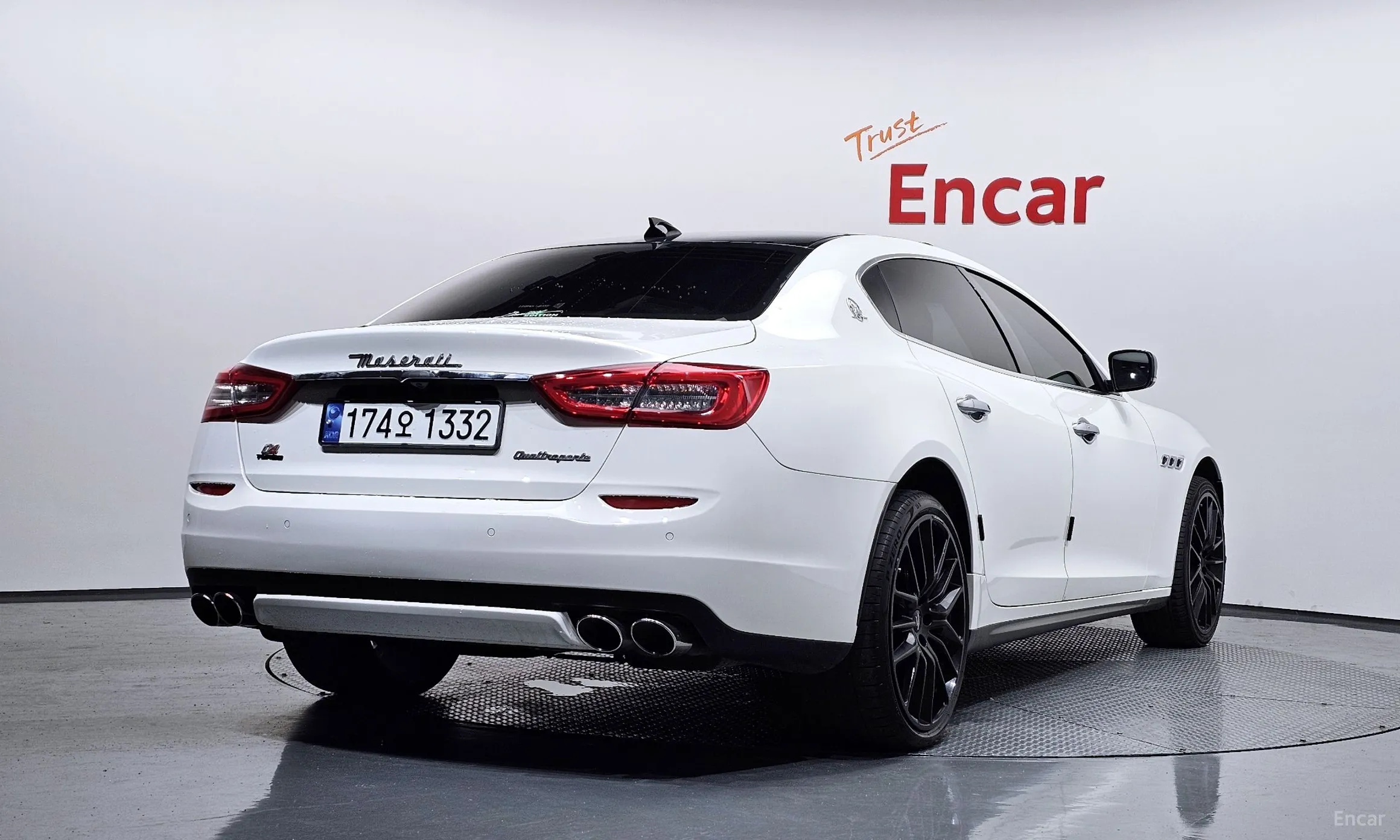 Maserati Quattroporte
