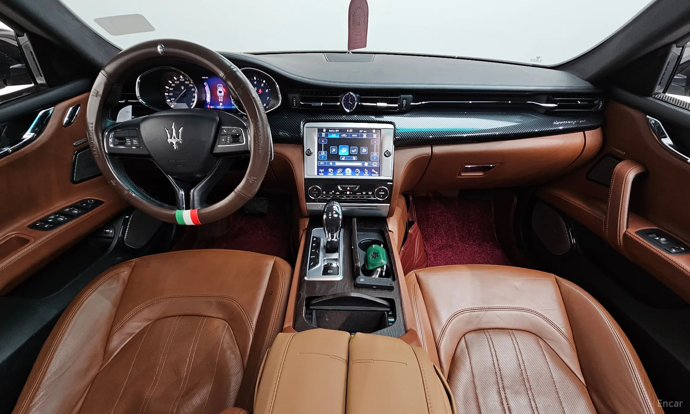 Maserati Quattroporte превью 7