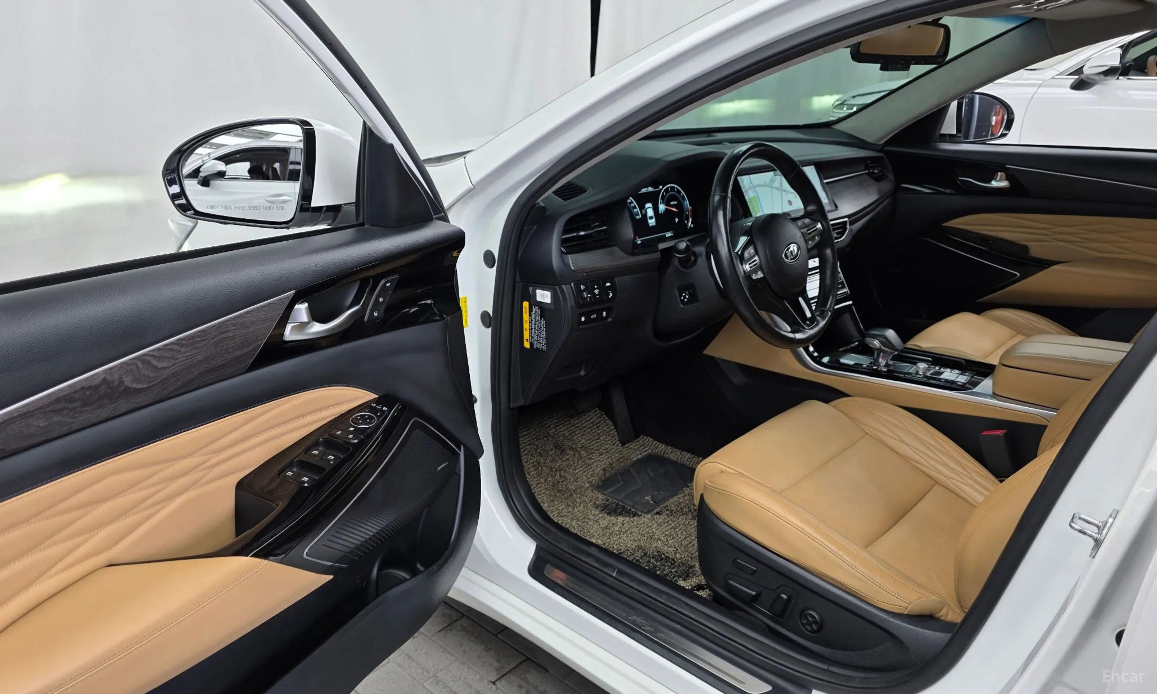 Kia K7 Premier превью 10