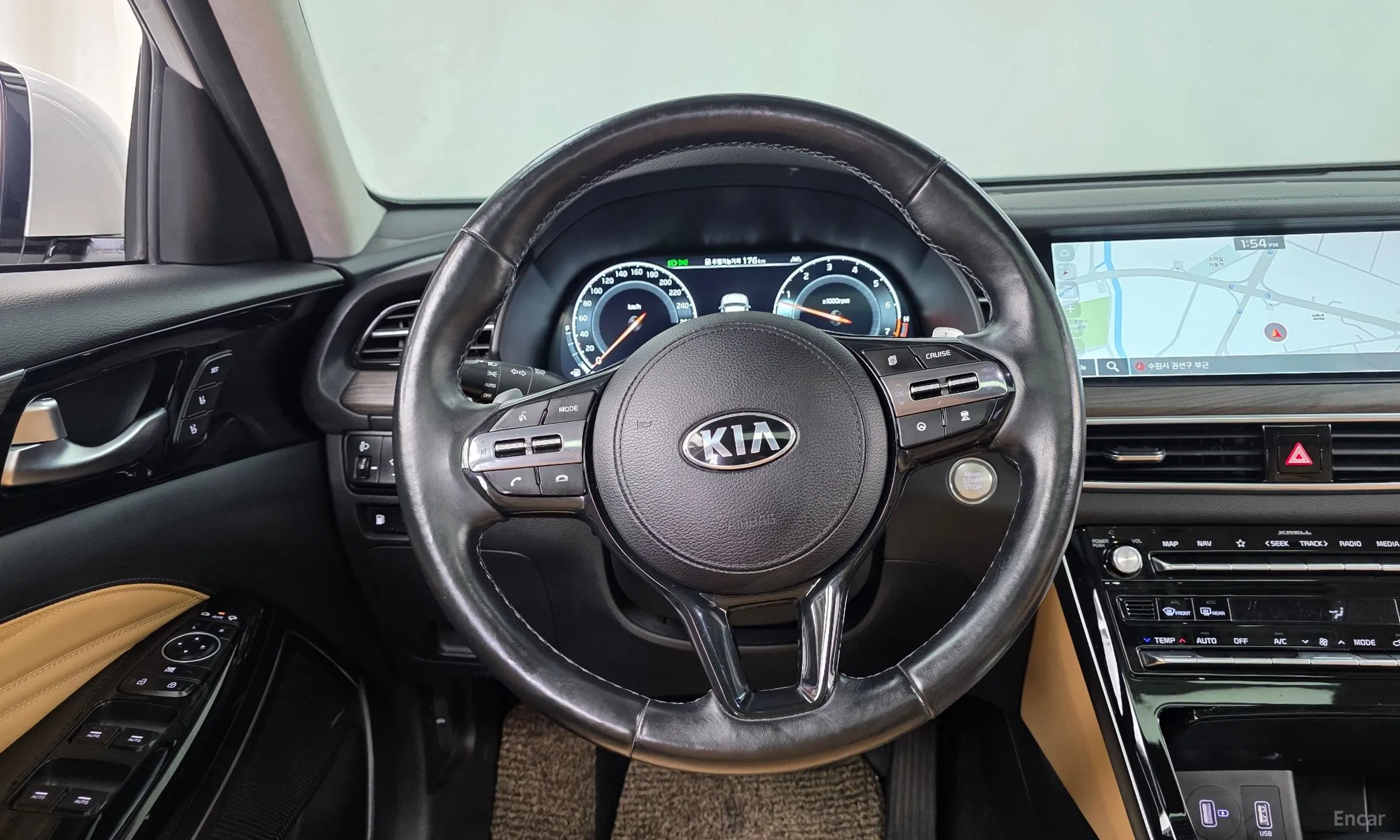 Kia K7 Premier превью 12