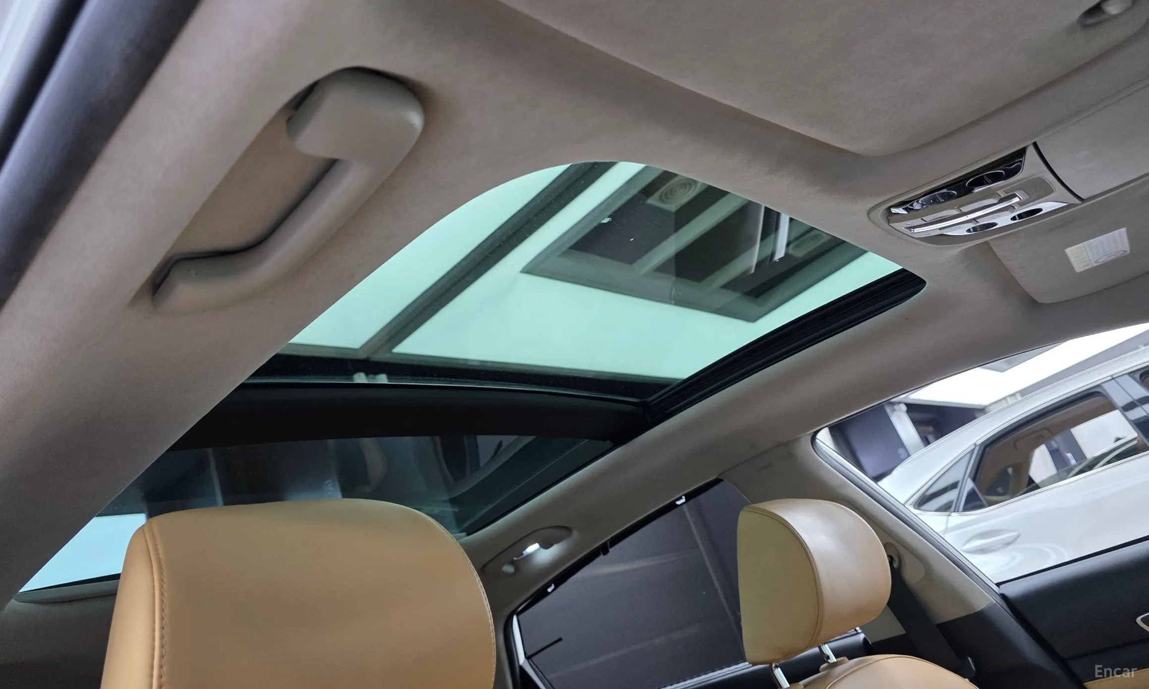 Kia K7 Premier превью 17