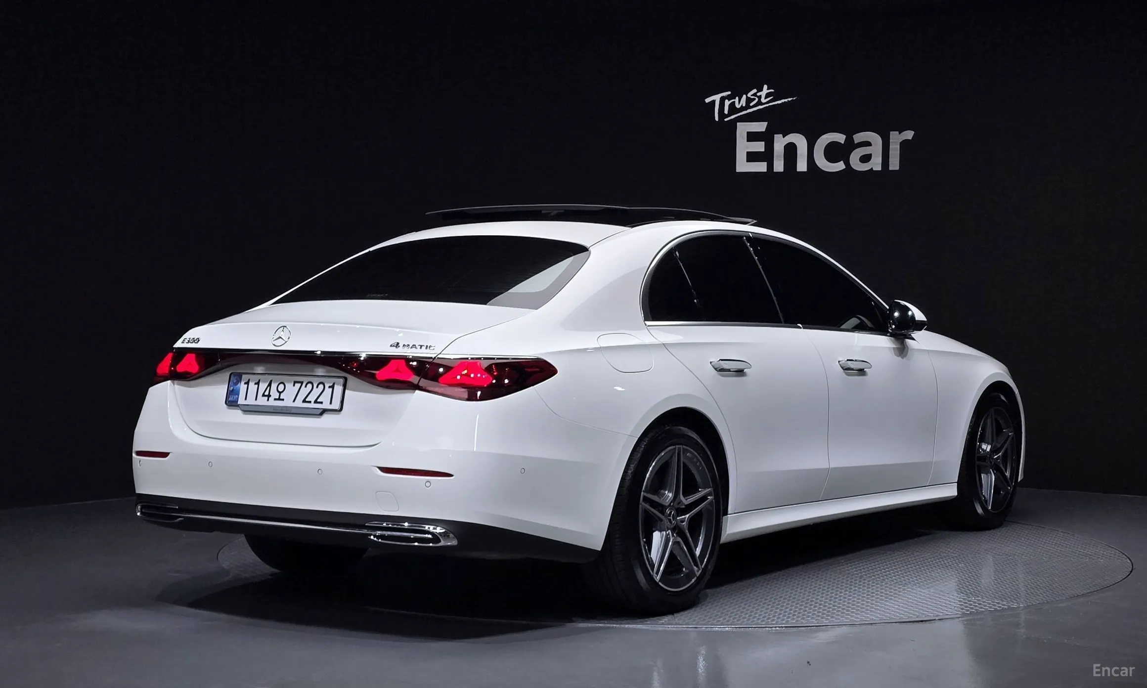 Mercedes Benz E-Class W214