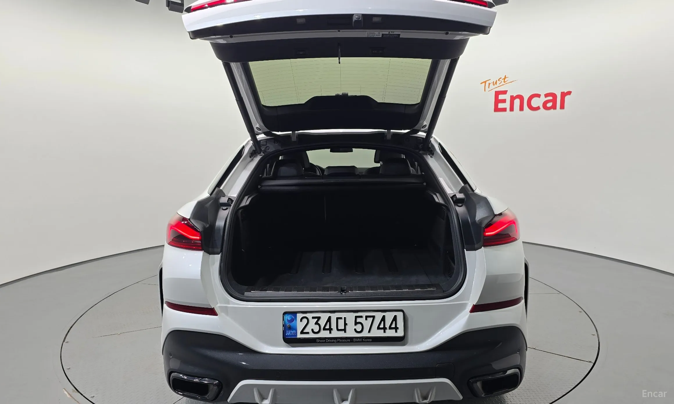 BMW X6 (G06) превью 18
