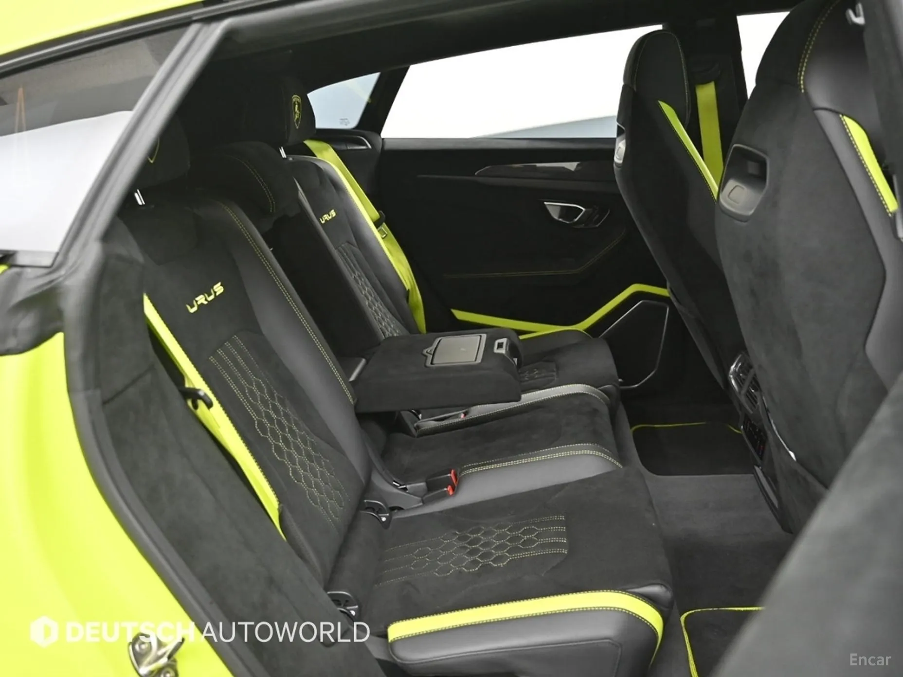 Lamborghini Urus превью 11