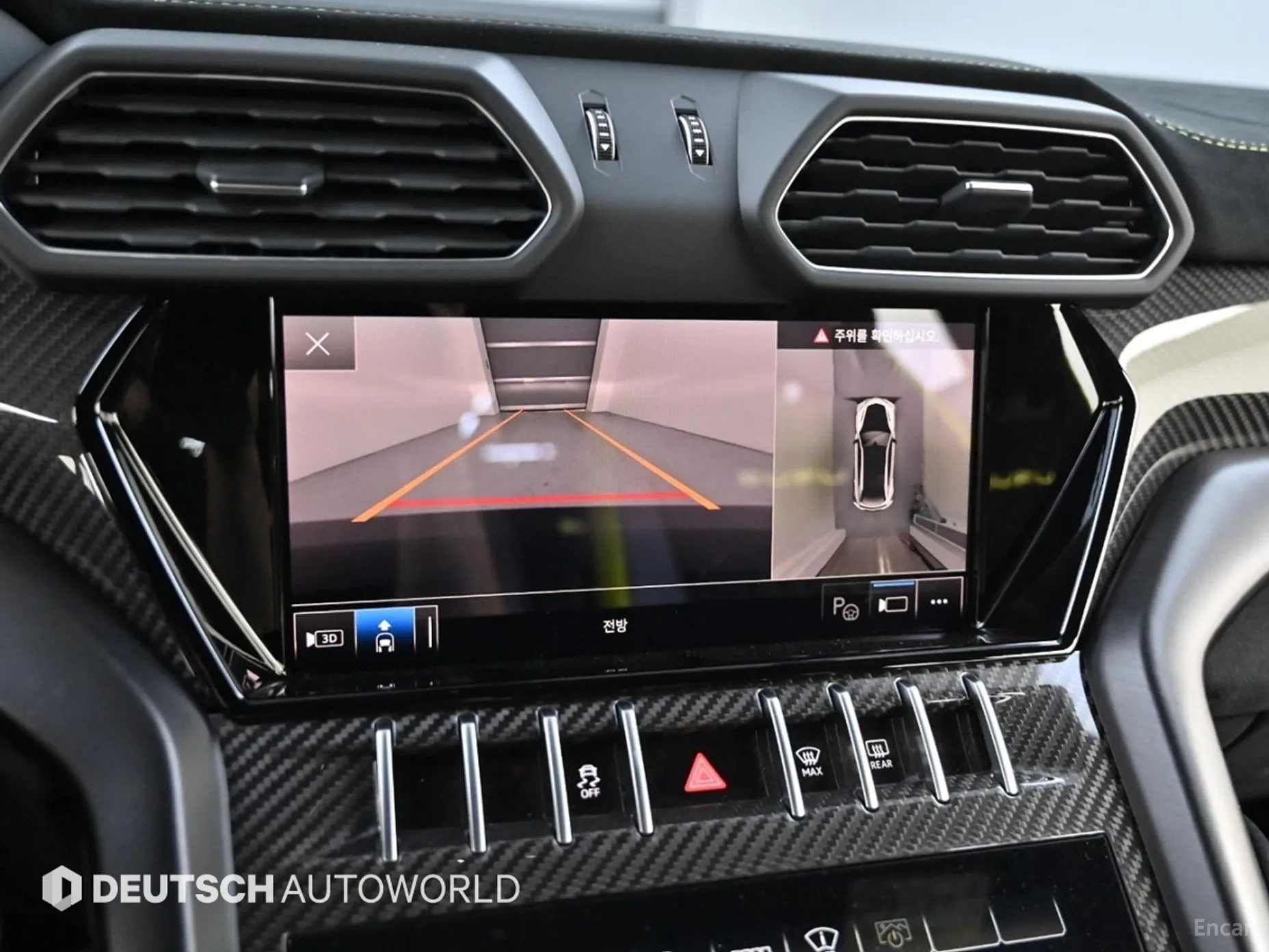 Lamborghini Urus превью 14