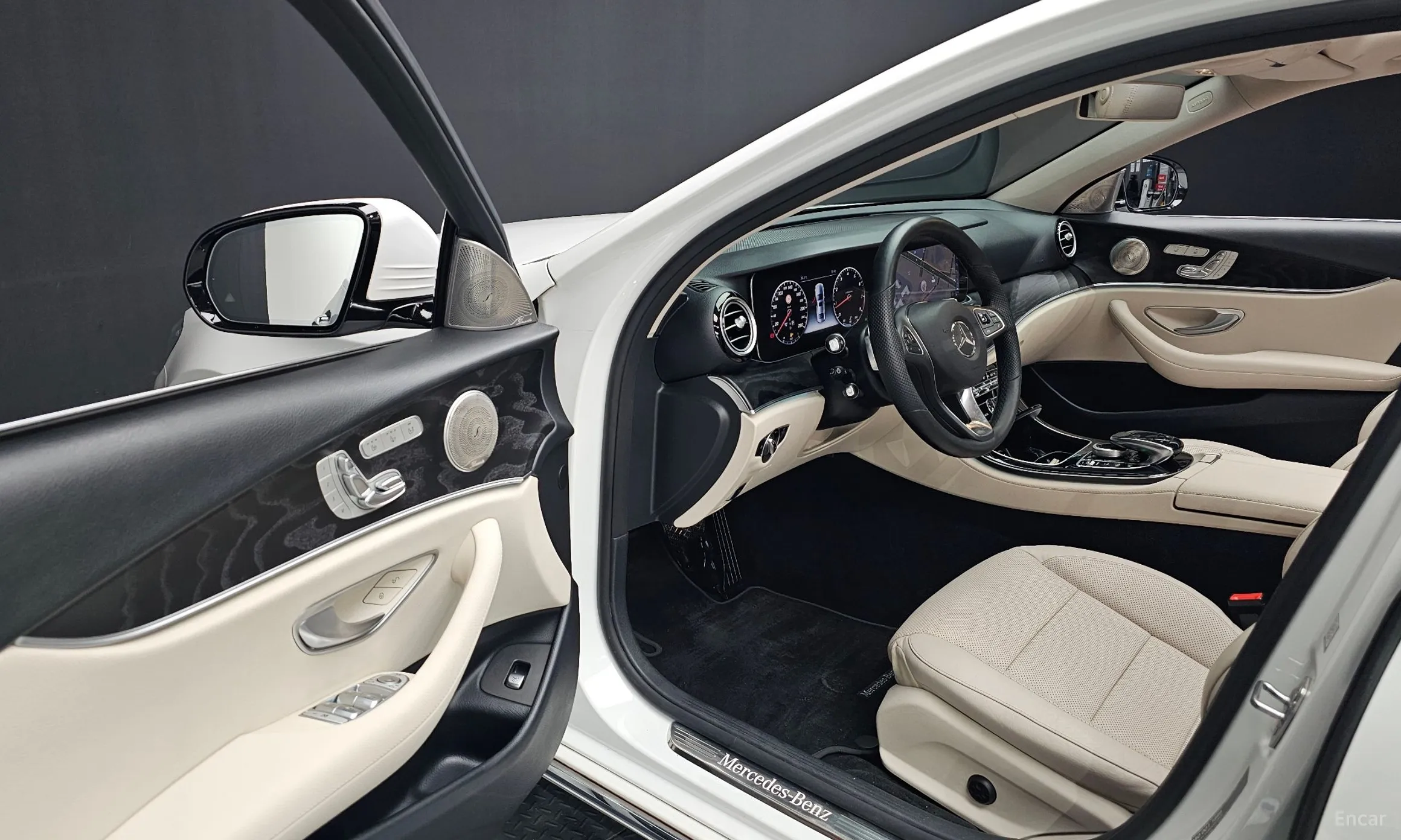 Mercedes Benz E-Class W213 превью 10