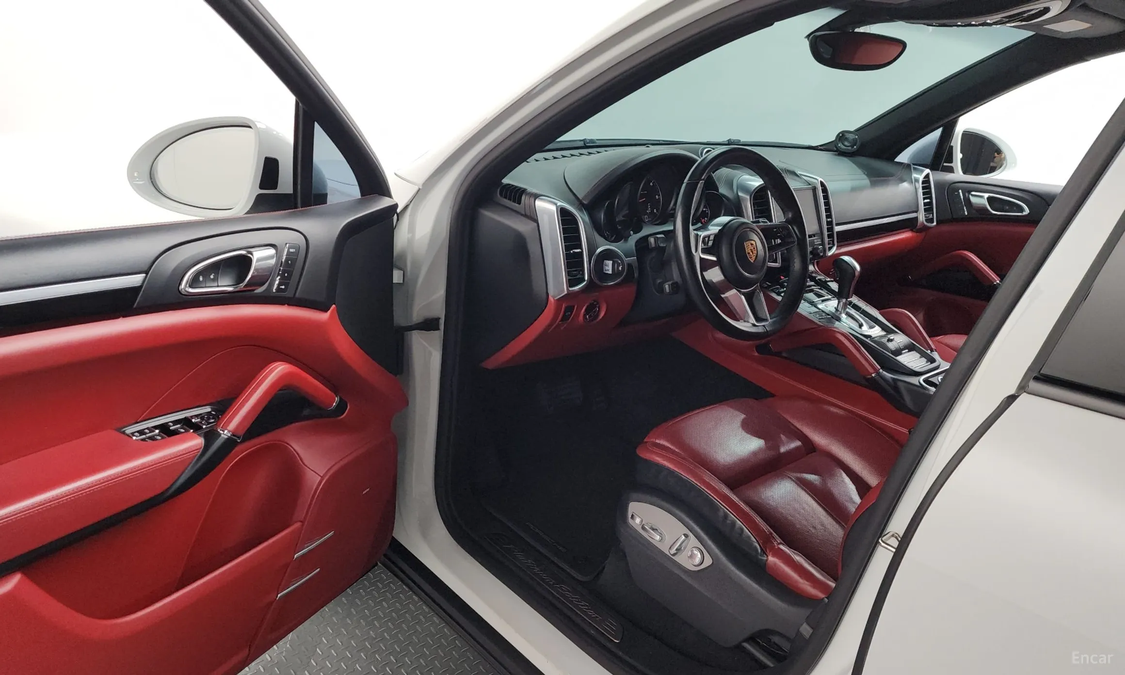 Porsche New Cayenne превью 10