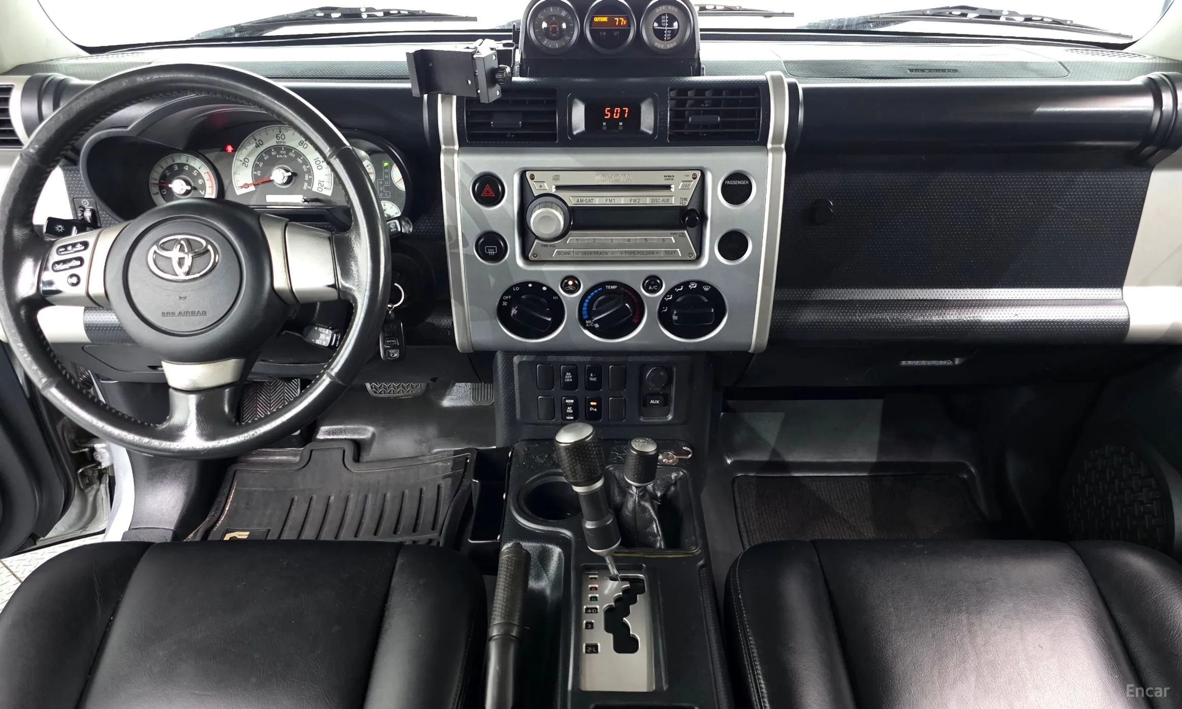 Toyota FJ Cruiser превью 8