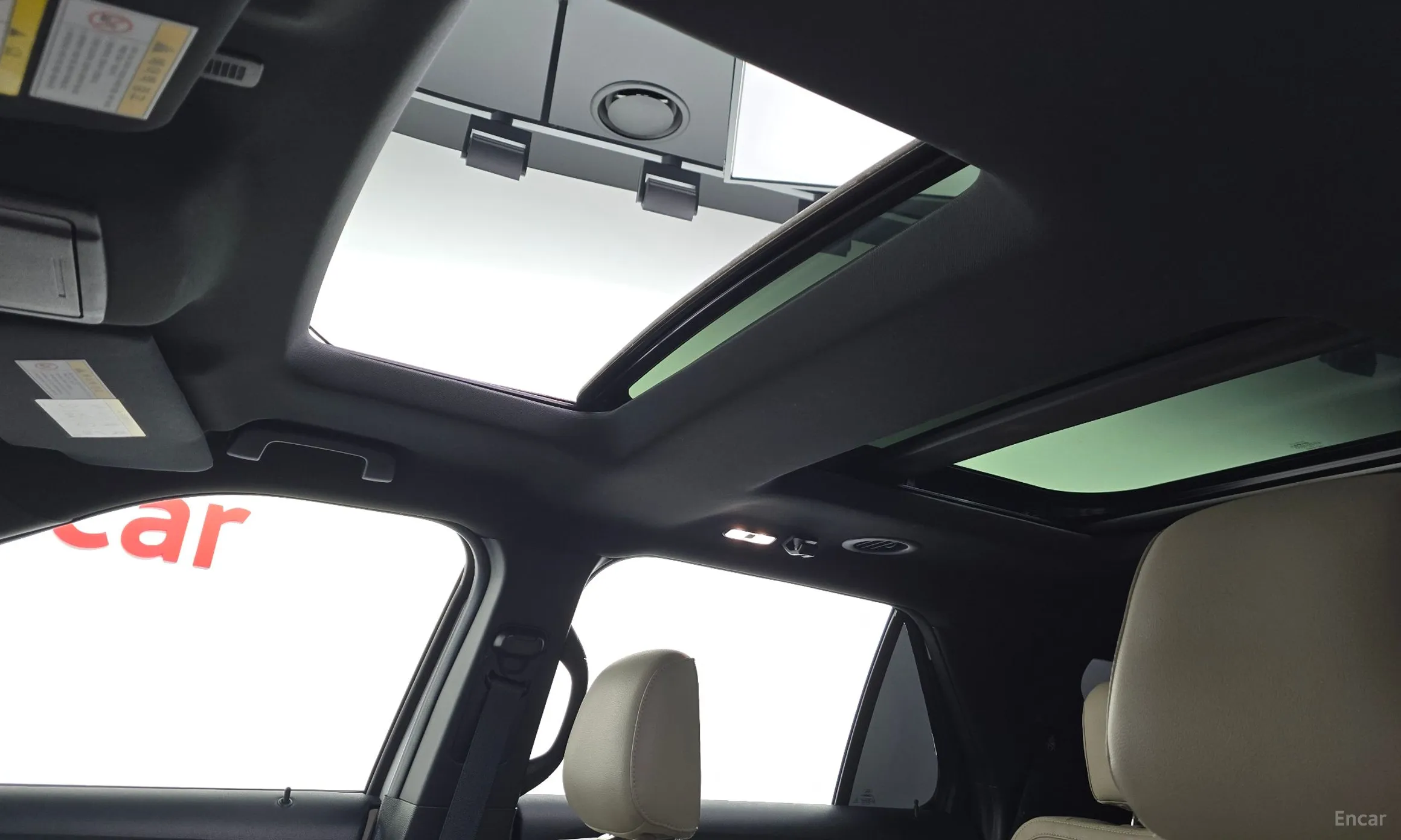 Ford Explorer превью 19