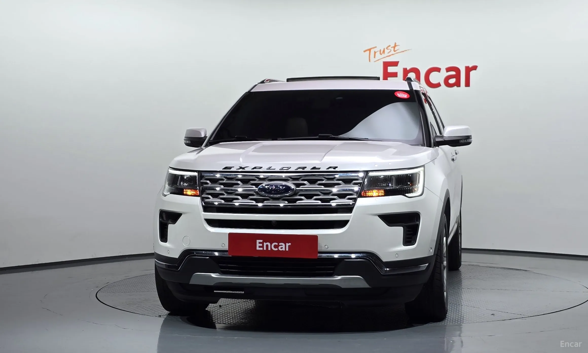 Ford Explorer превью 3