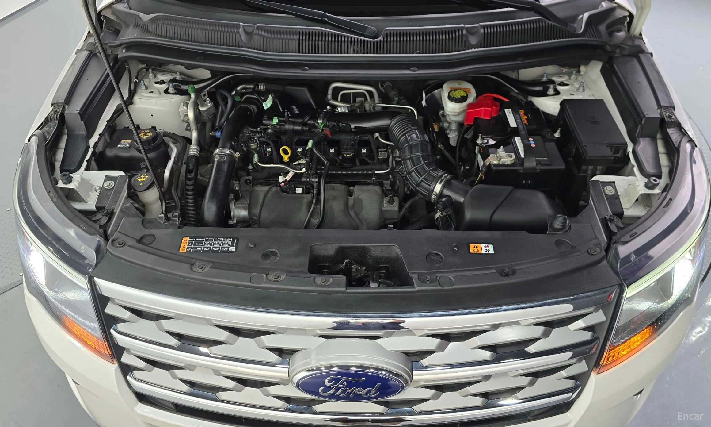 Ford Explorer превью 6