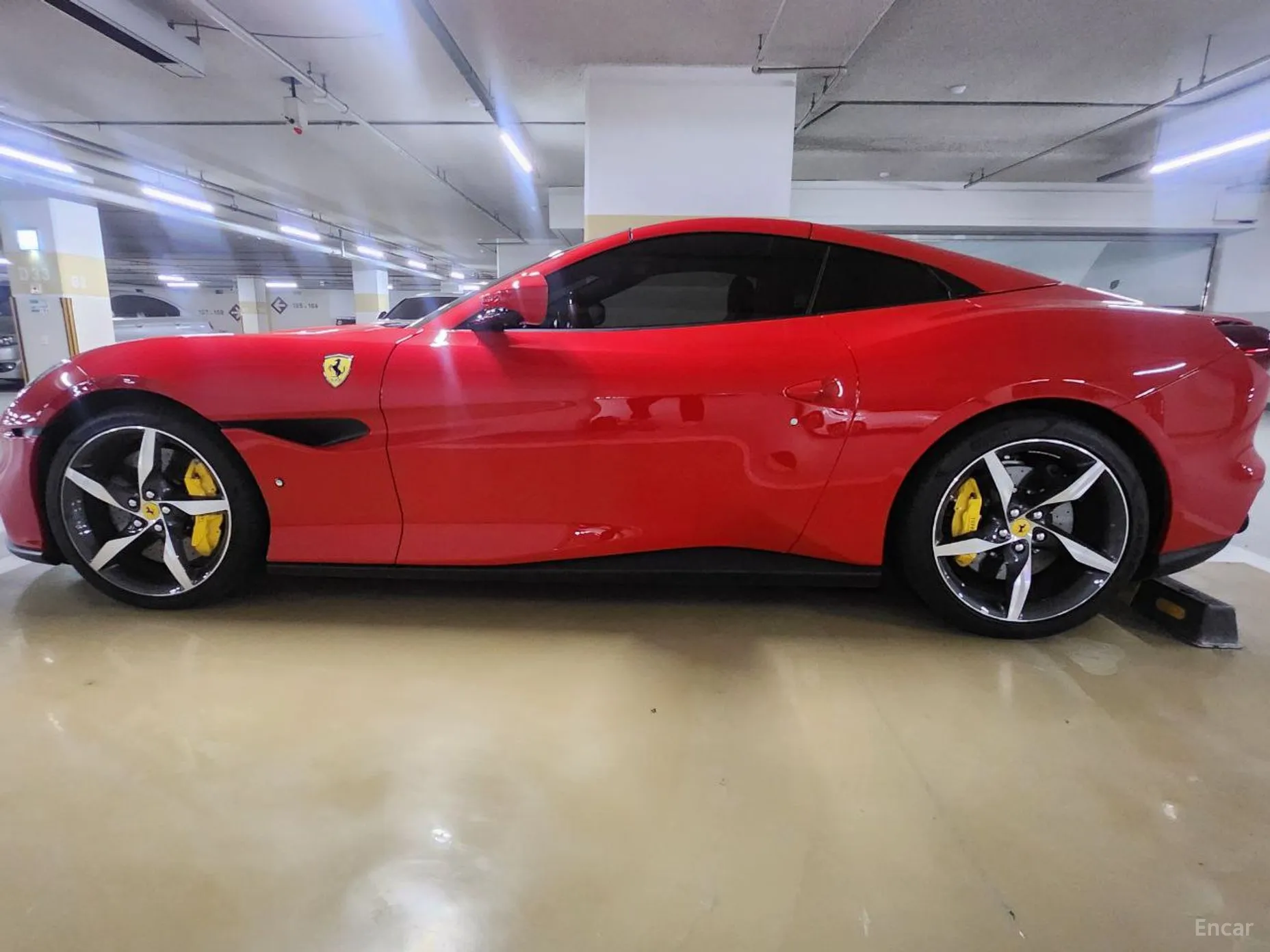 Ferrari Portofino превью 5