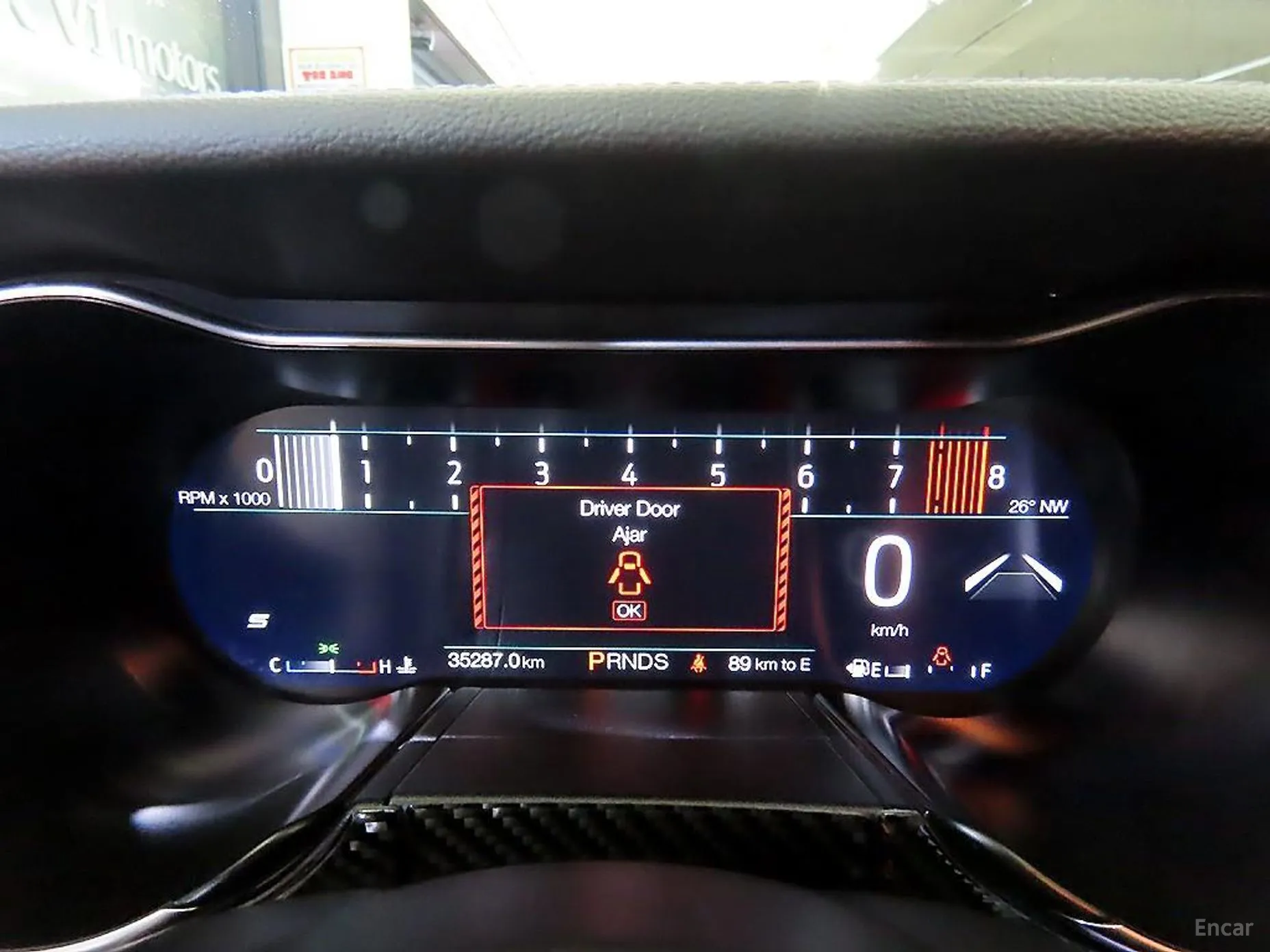 Ford Mustang превью 13