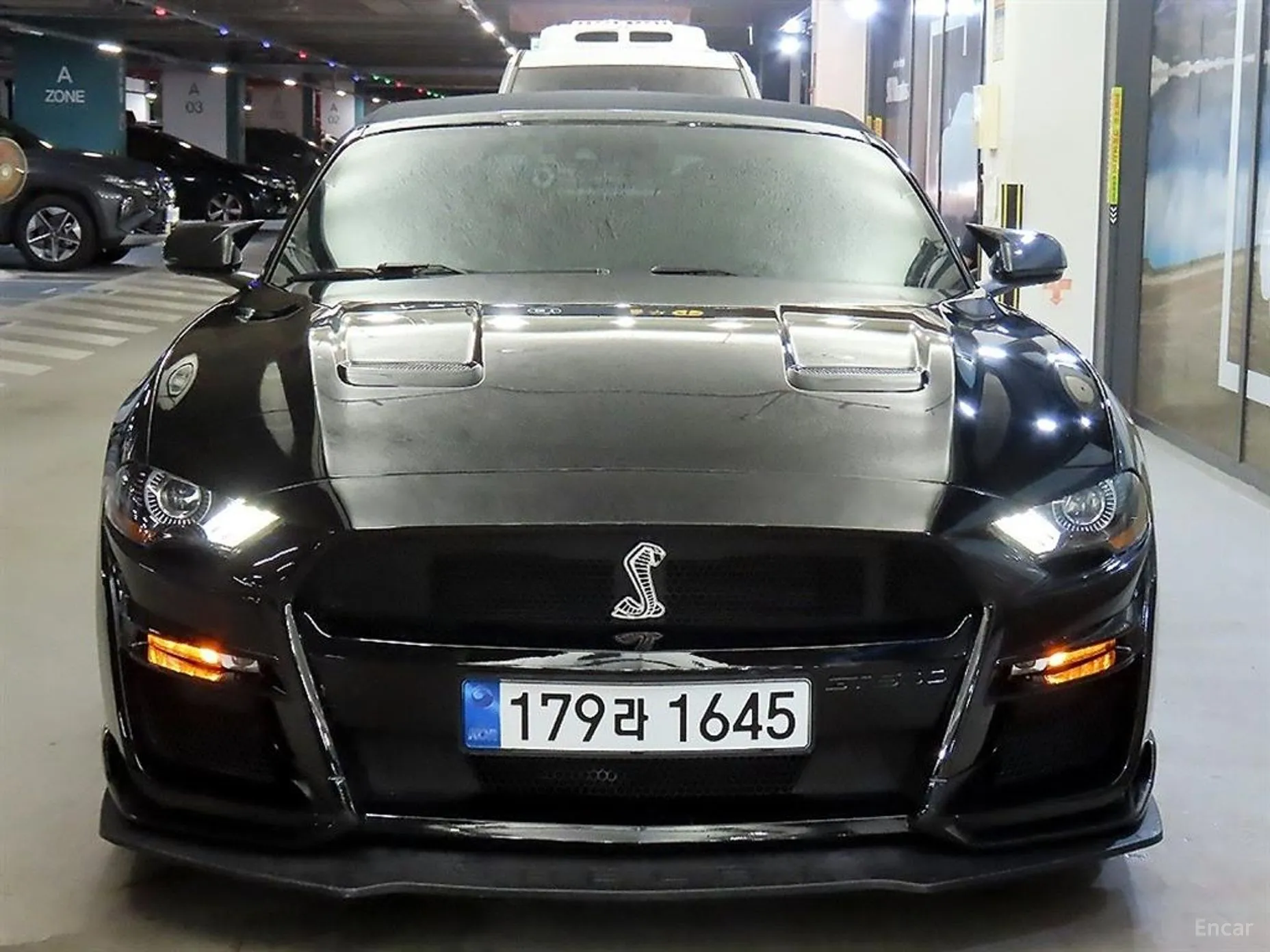 Ford Mustang превью 3